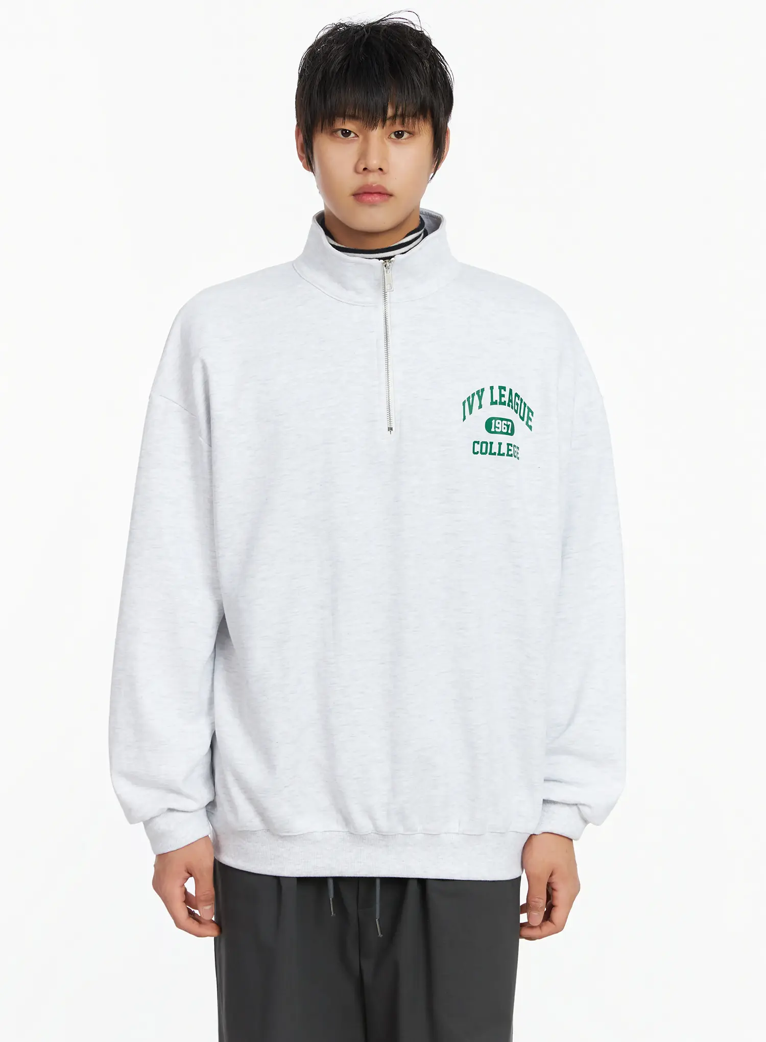 Men's Collegiate Graphic Quarter Zip Sweatshirt IJ527 - Image 11
