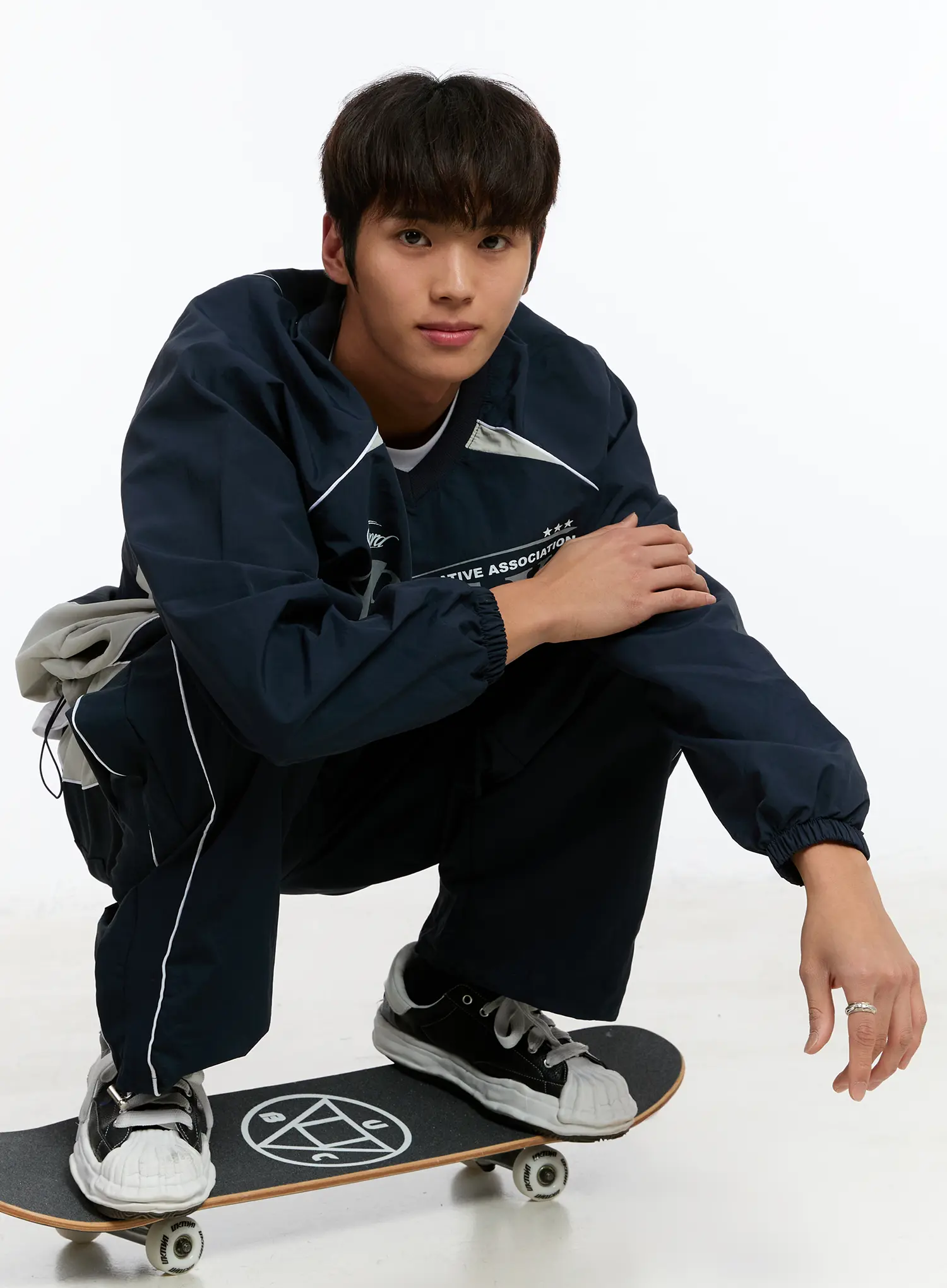 Men's Contrast Track Pants IM530 - Image 10