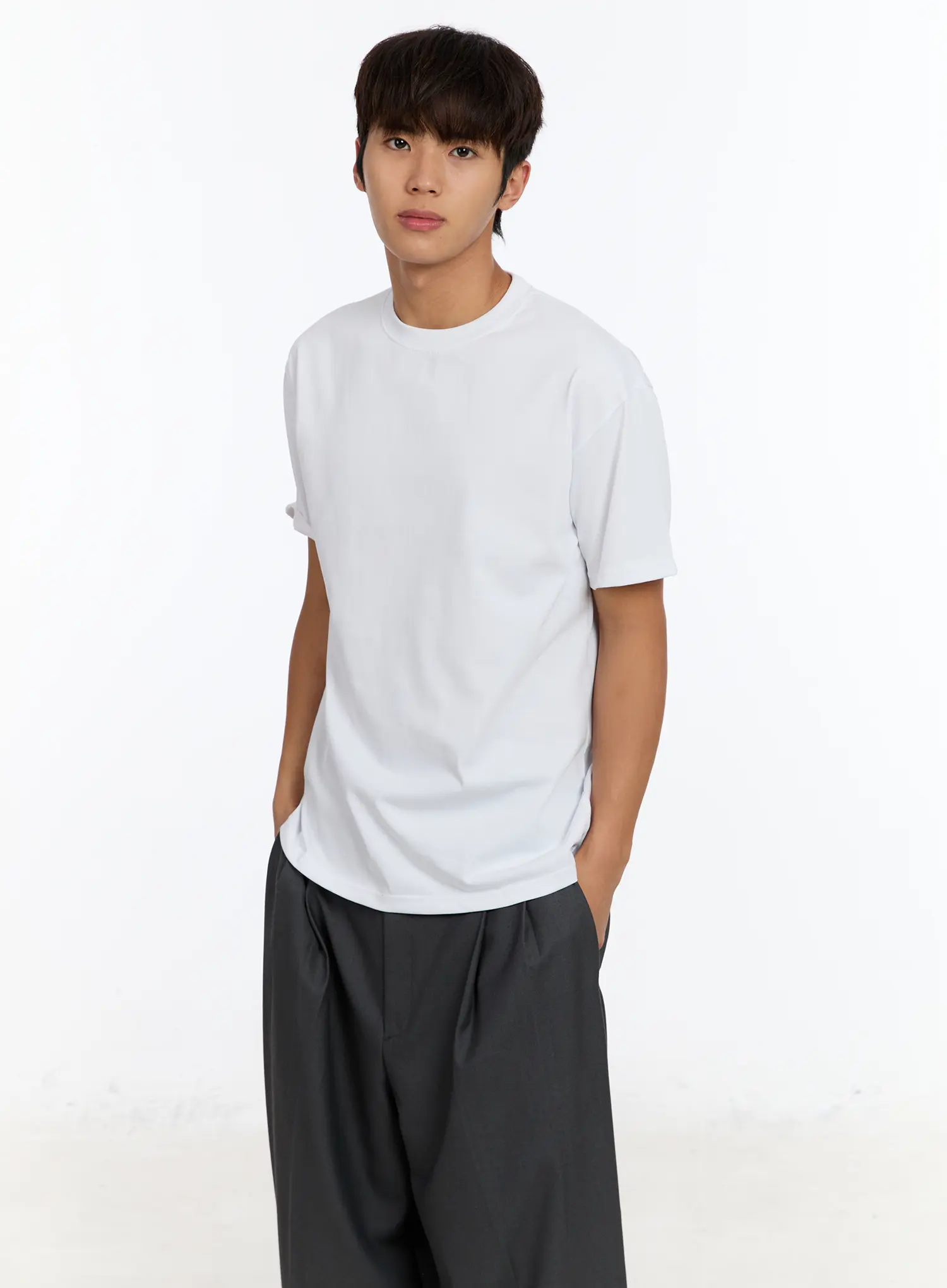 Men's Essential Slim Fit T-Shirt IM530
