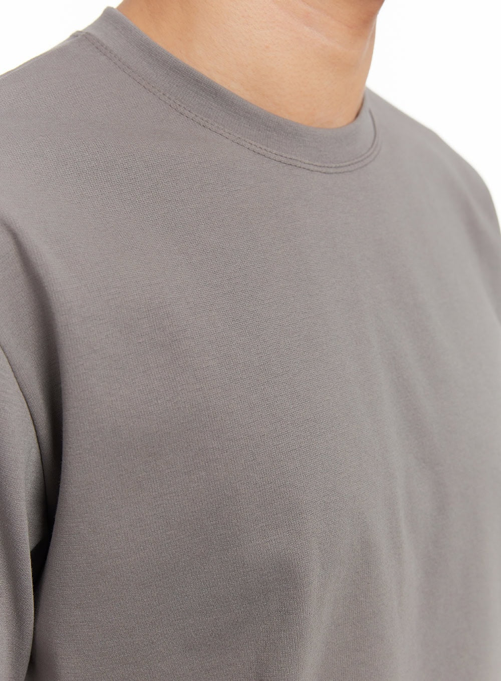 Men's Essential Solid T-Shirt IA518 - Image 4