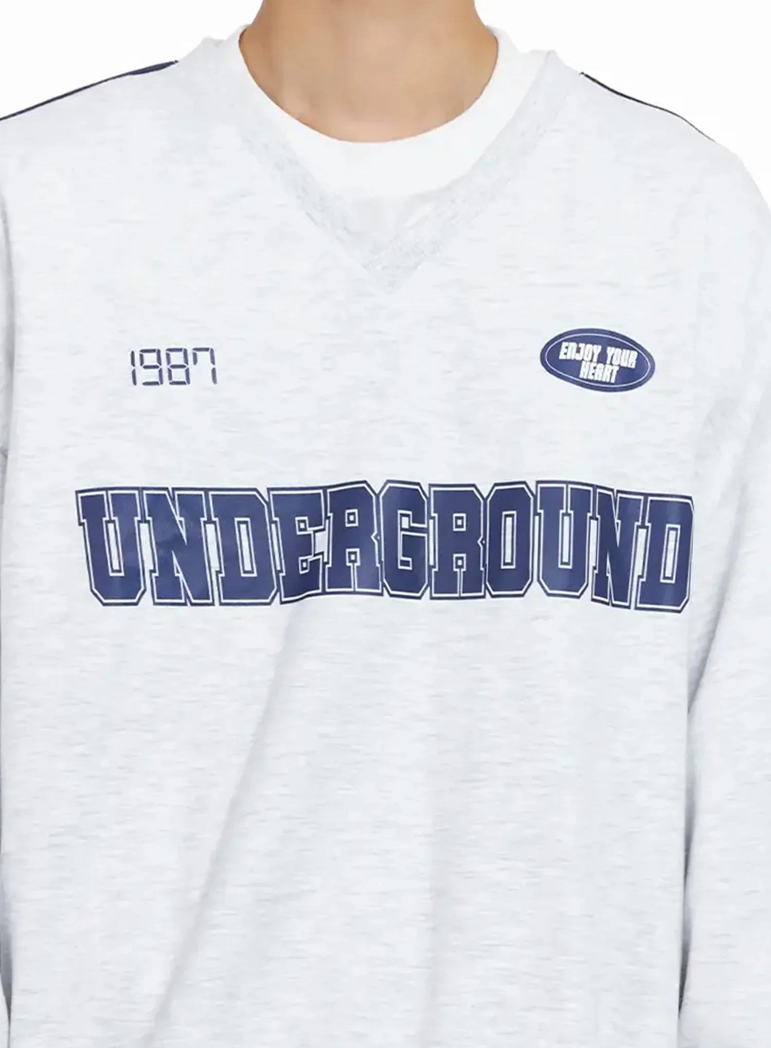 Men's Graphic V-Neck Sweatshirt IO516 - Image 5