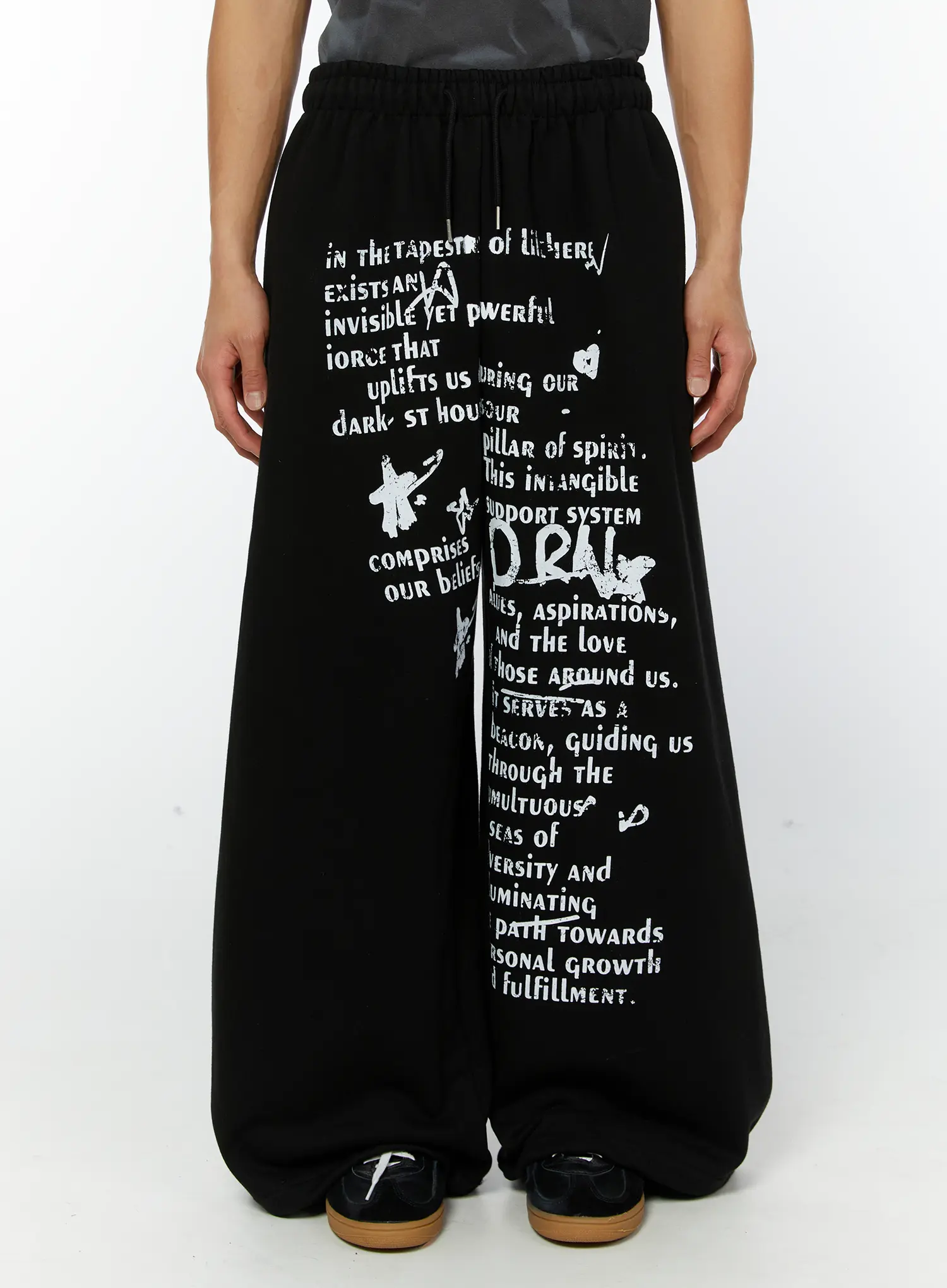 Men's Graphic Wide Leg Sweatpants (Black) IY513