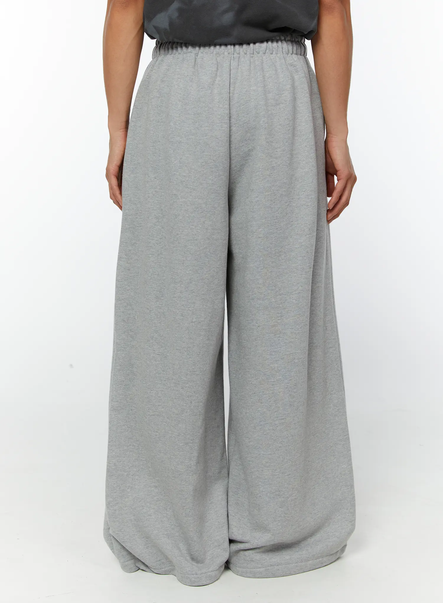 Men's Graphic Wide Leg Sweatpants (Gray) IY513 - Image 6