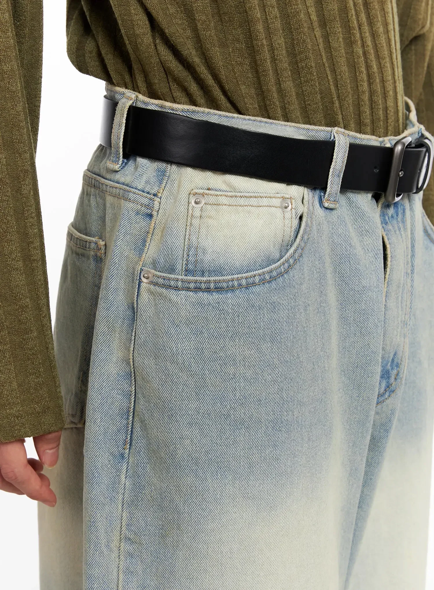 Men's Light Fade Wide-Leg Jeans IO516 - Image 5