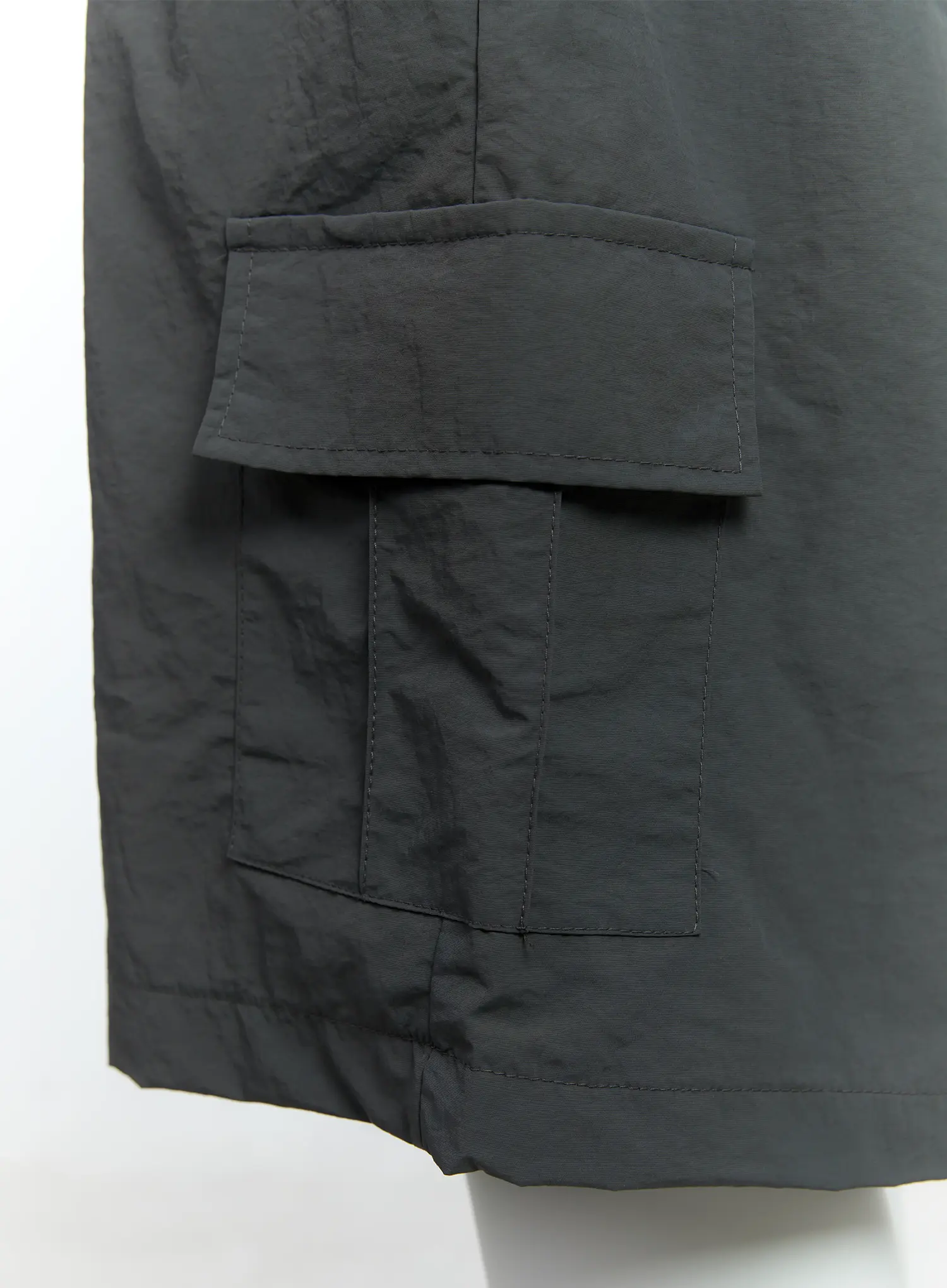 Men's Nylon Cargo Shorts IG512 - Image 5