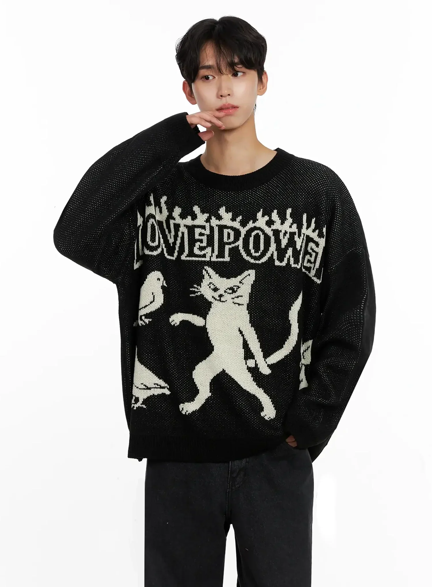 Men's Oversized Graphic Knit Sweater IO516 - Image 2