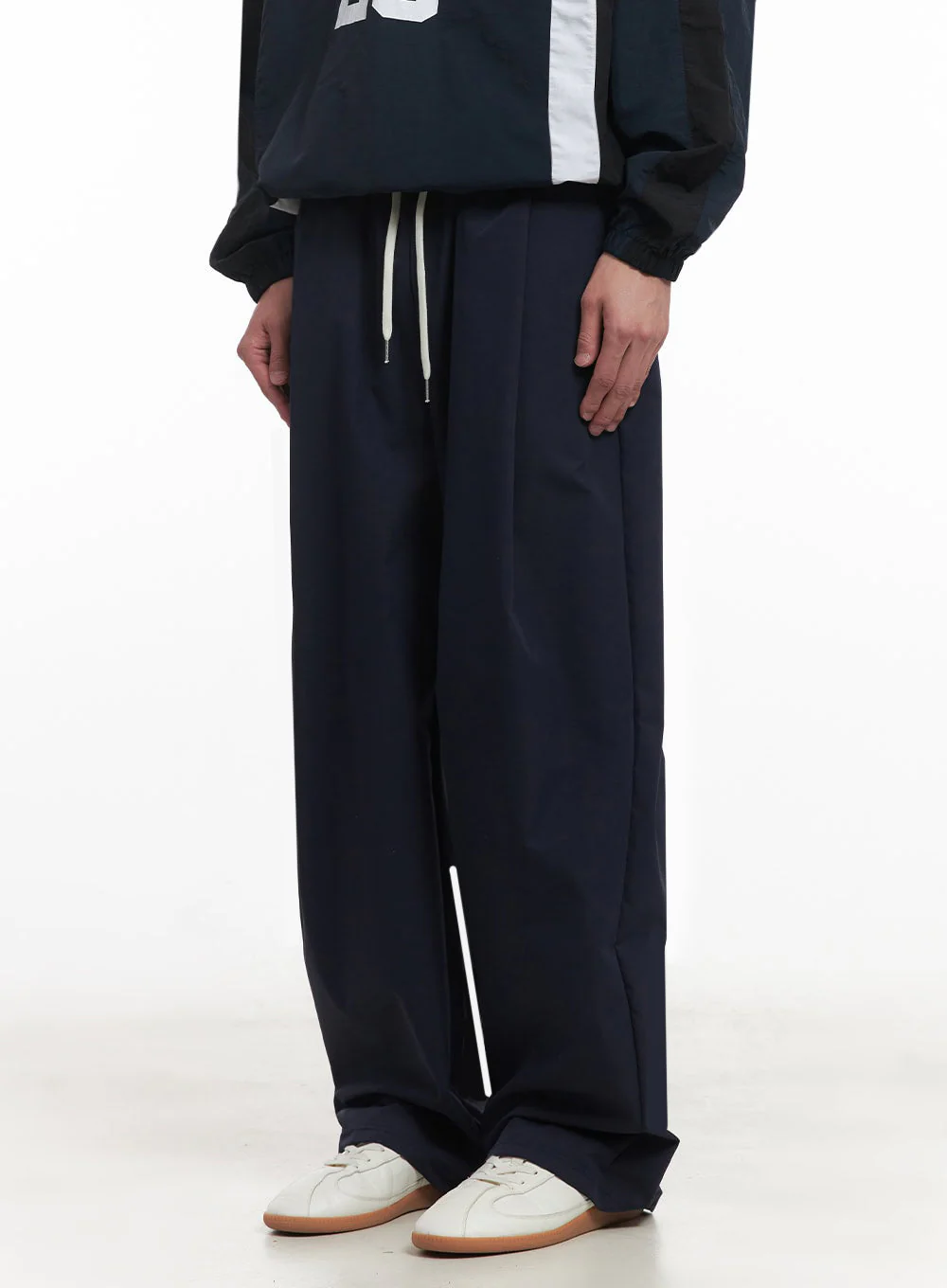 Men's Pintuck Windbreaker Sweatpants IA510 - Image 4