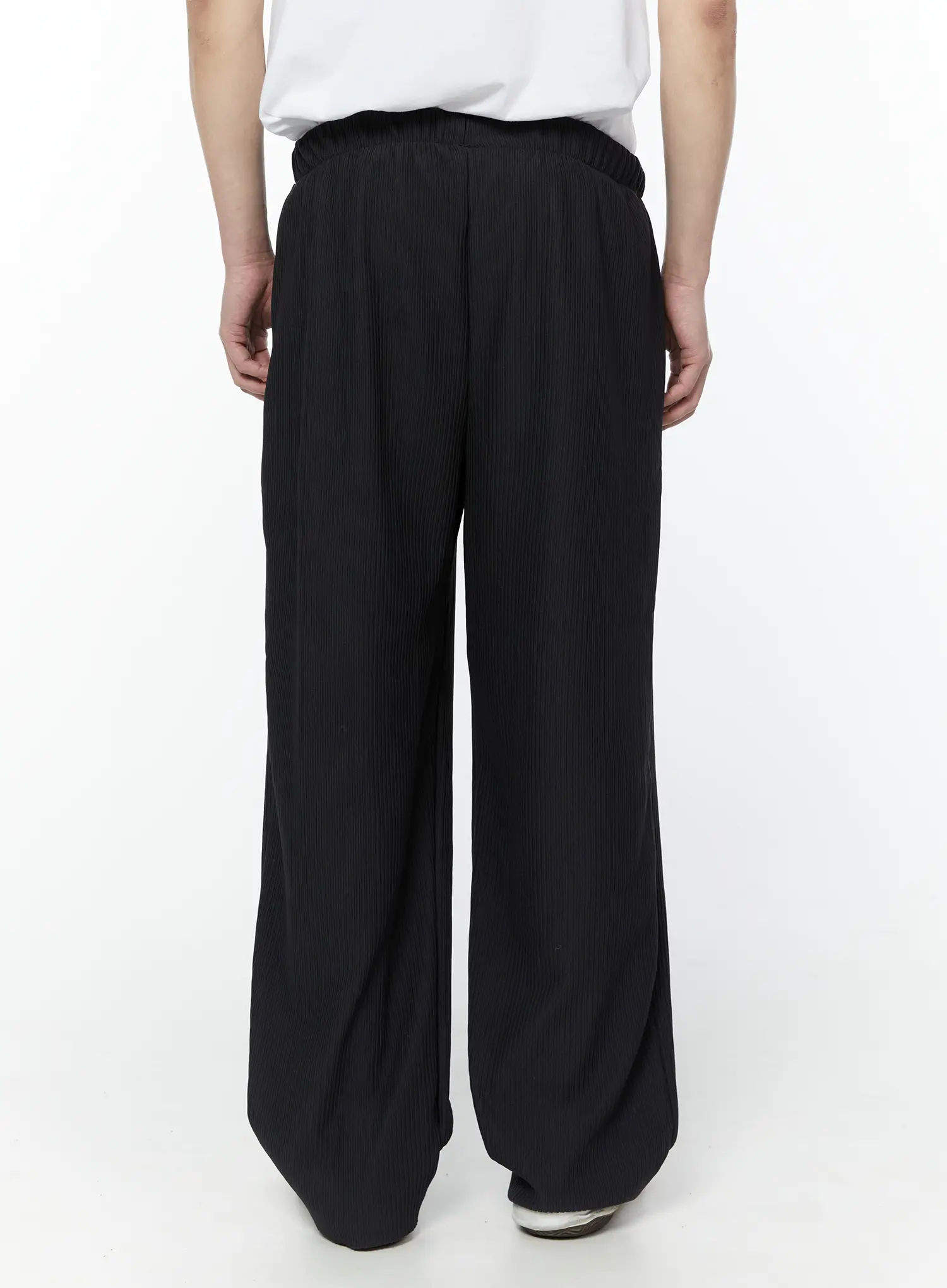 Men's Pleated Wide Leg Pants (Dark Gray) IY504 - Image 2