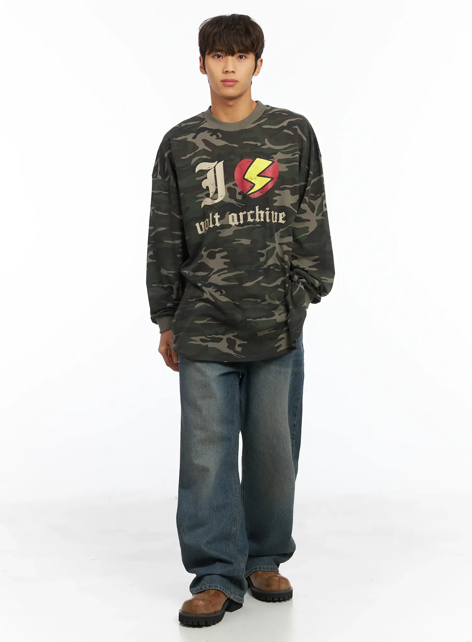 Men's Relaxed Semi-Flared Jeans IJ514 - Image 11