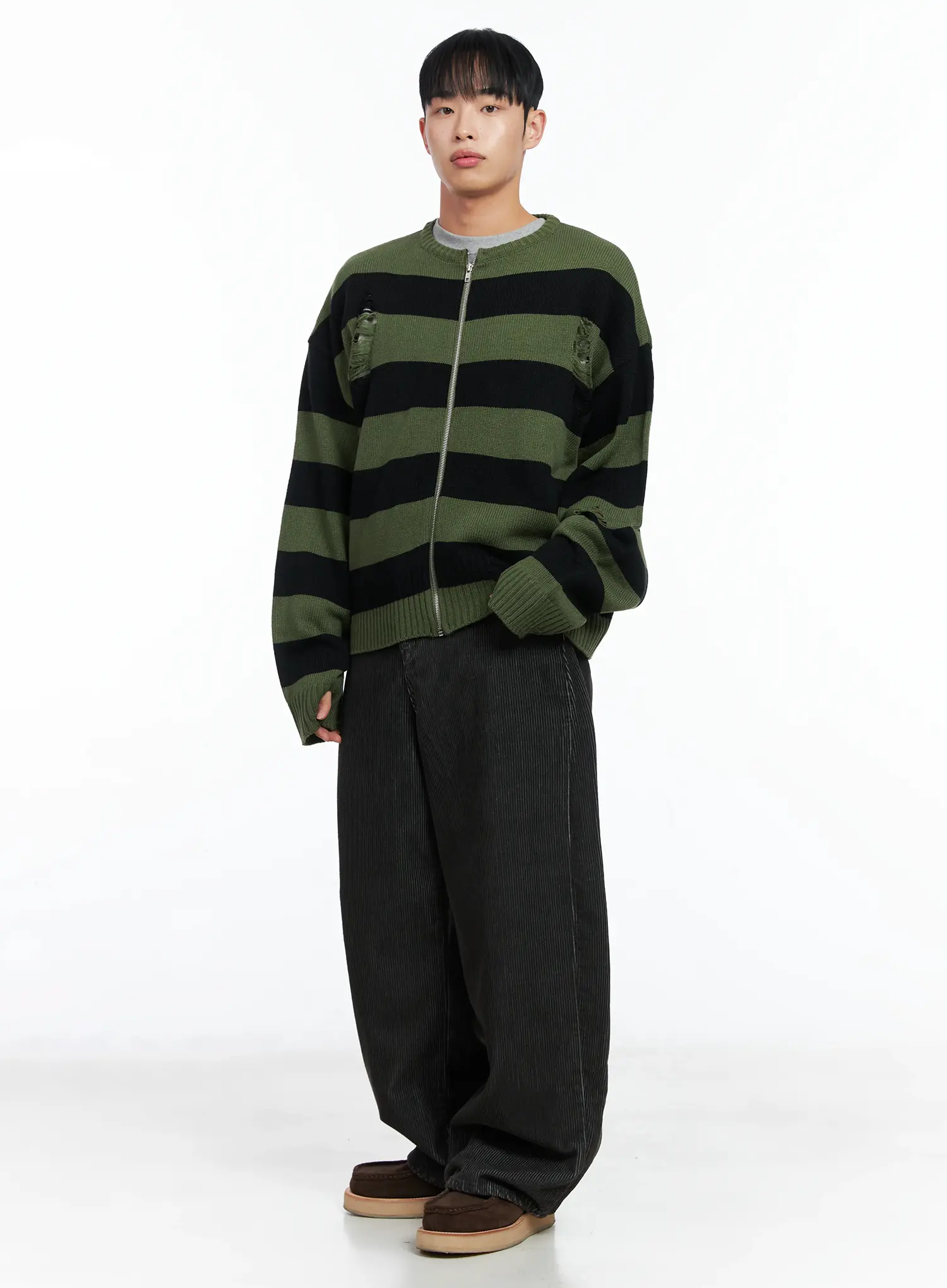 Men's Stripe Distressed Knit Cardigan IN518 - Image 7