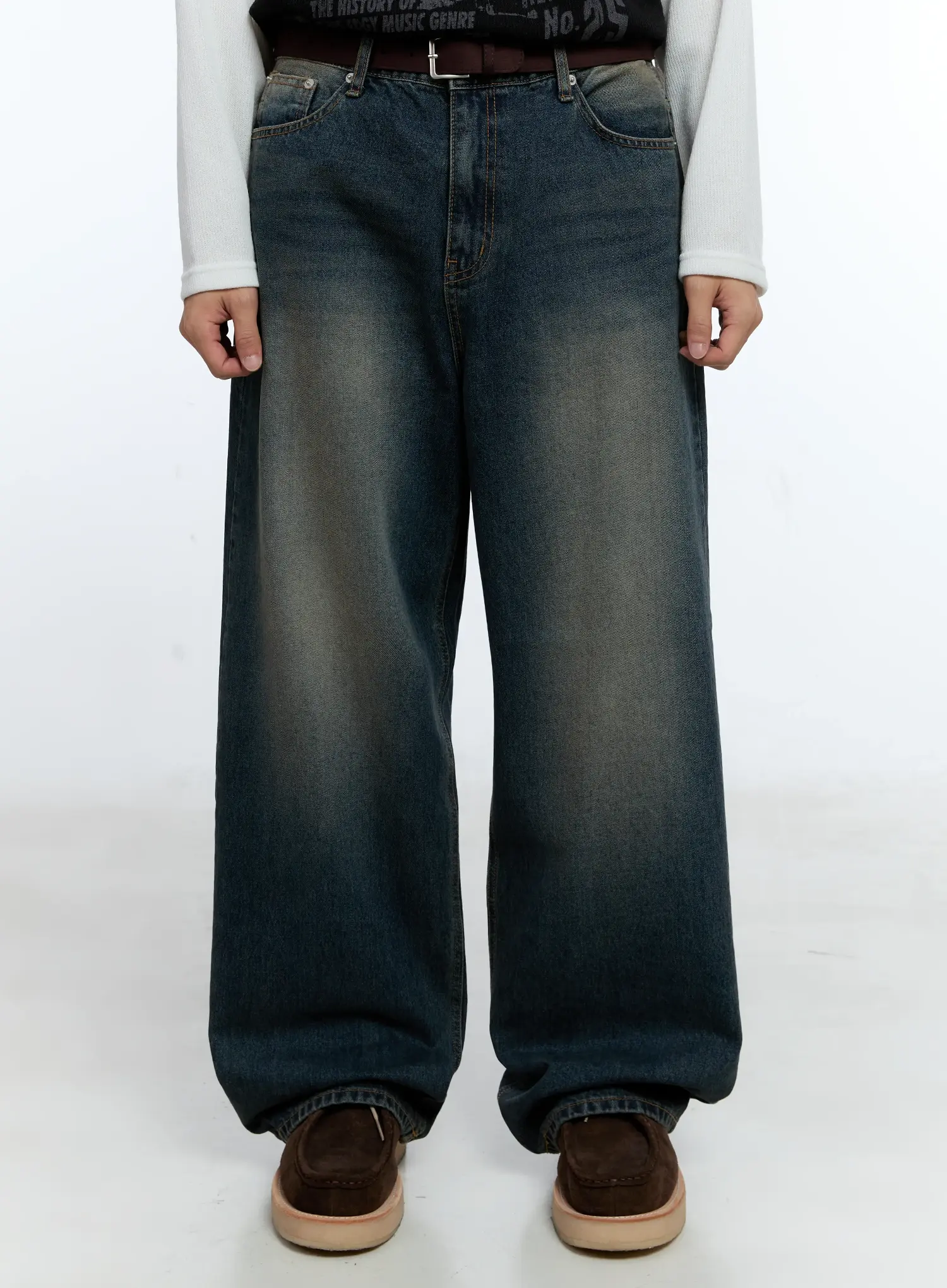 Men's Wide Fit Deep Wash Denim Jeans IG519