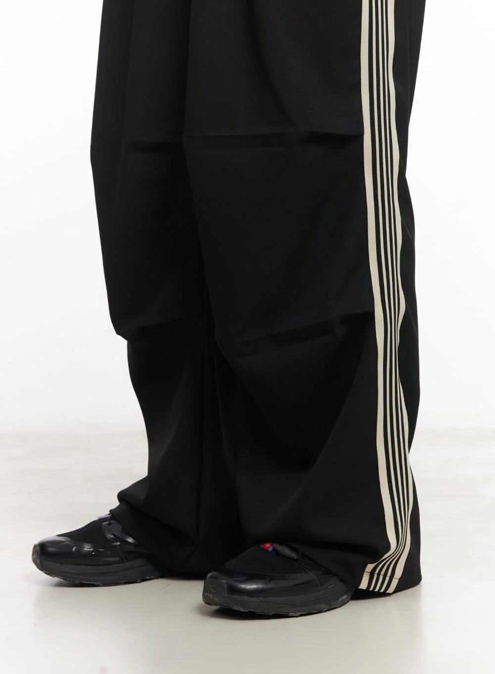 Men's Wide-Fit Striped Sweatpants IM517 - Image 6