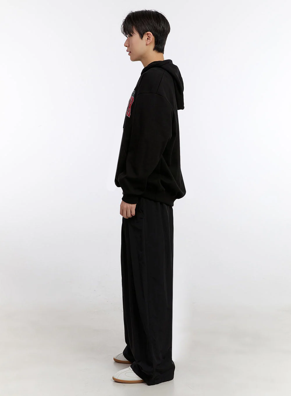 Men's Wide-Leg Windbreaker Pants IM525 - Image 10