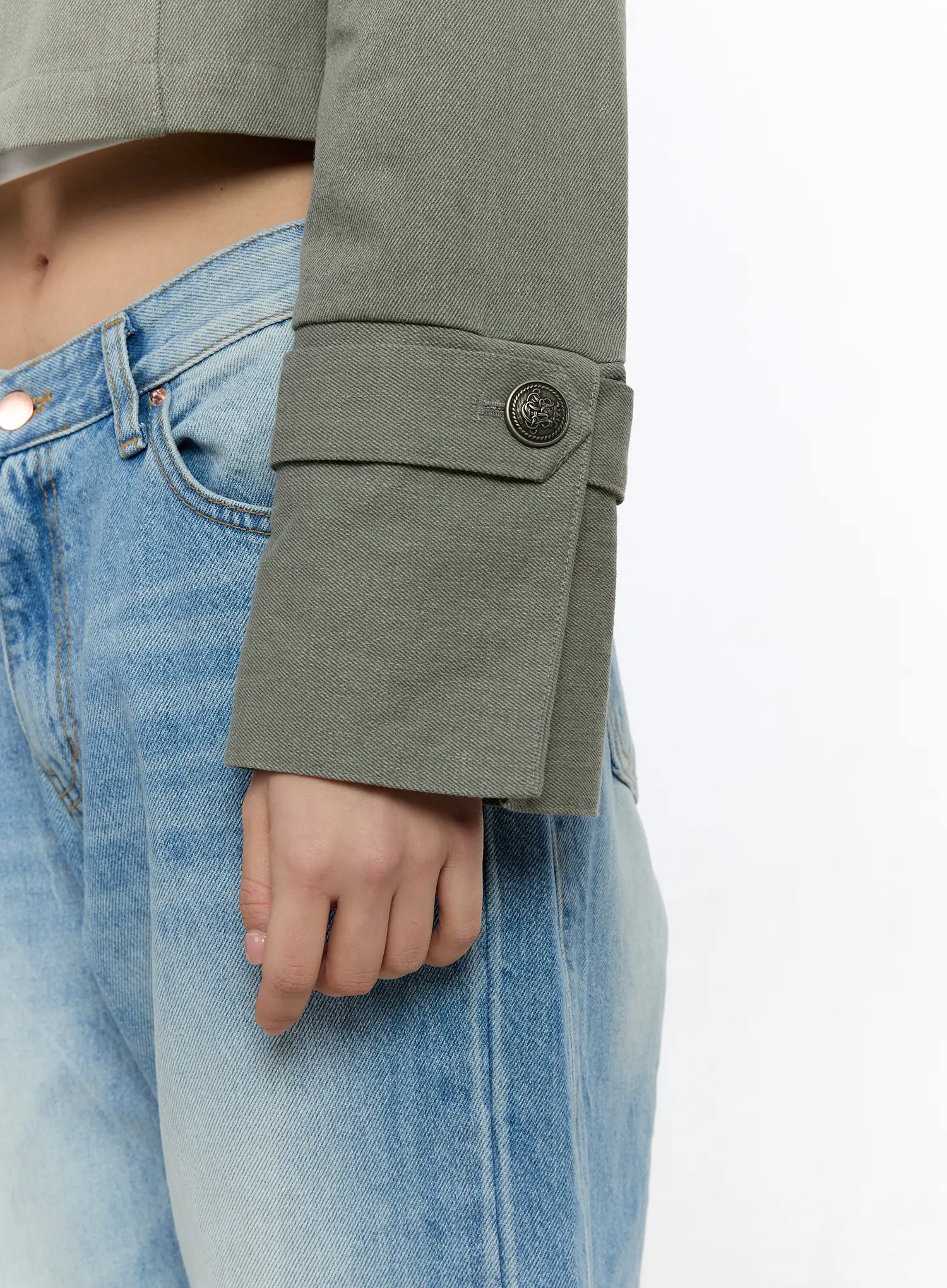 Military Style Cropped Jacket CA508 - Image 6