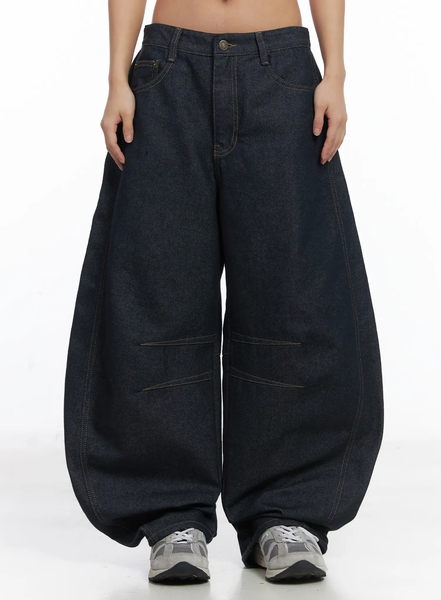 Mingyu Wide Jeans CJ512