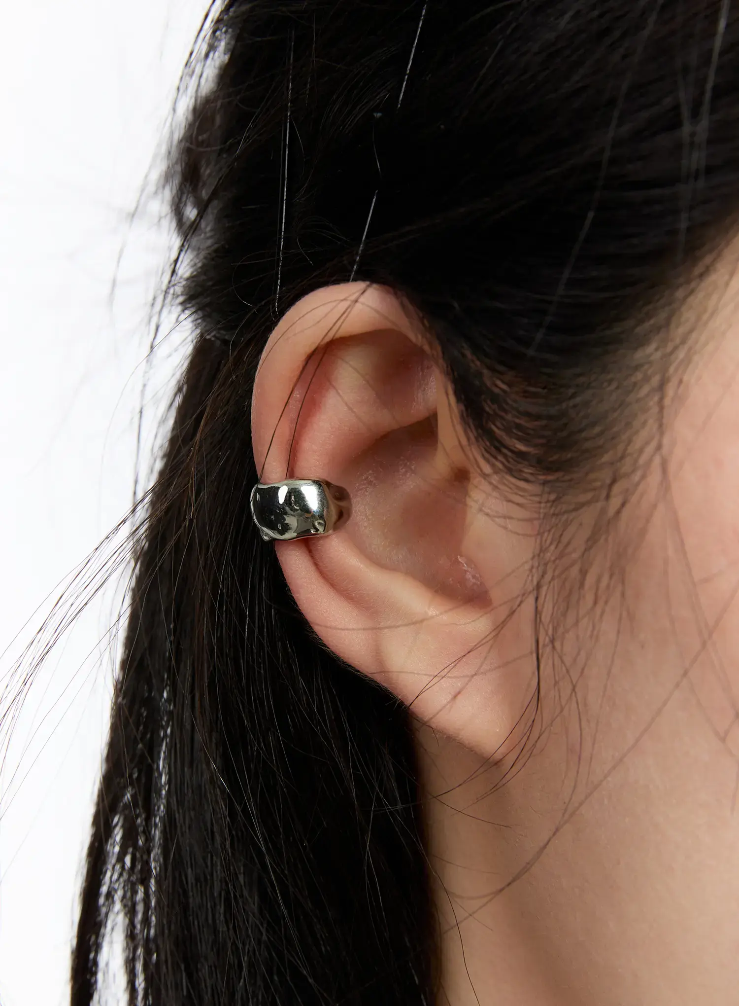 Modern Sculpted Ear Cuff CA508