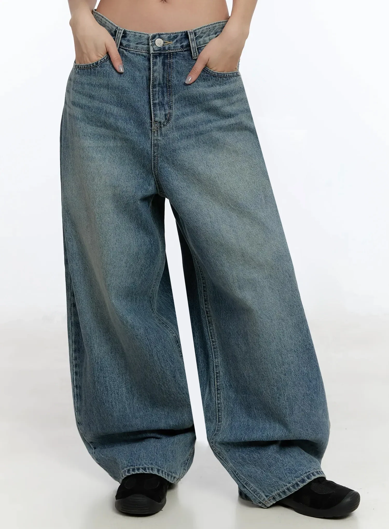 Nevaeh Wide-Leg Jeans IF524 - Image 5