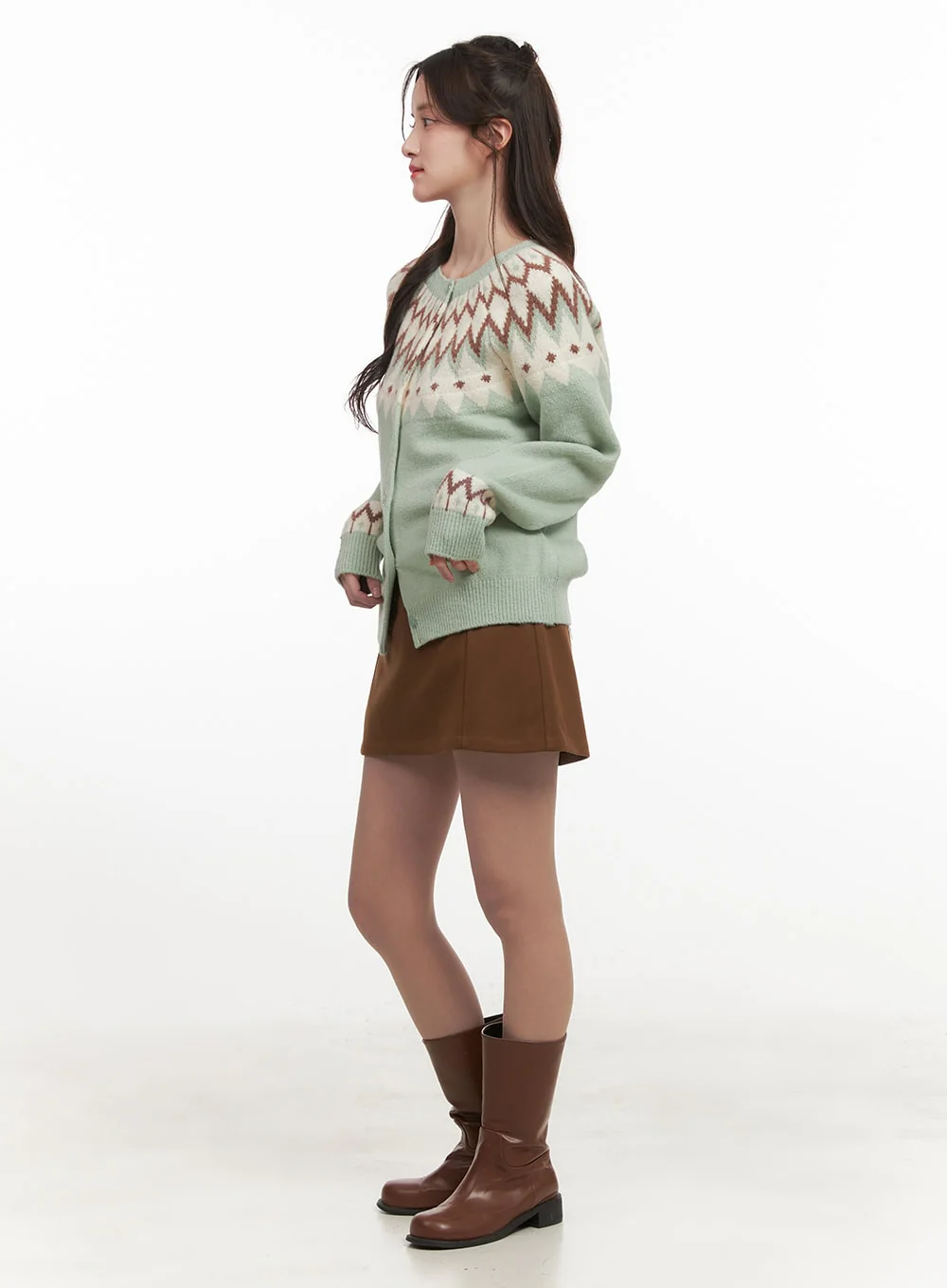 Nordic Print Buttoned Cardigan CJ515 - Image 6