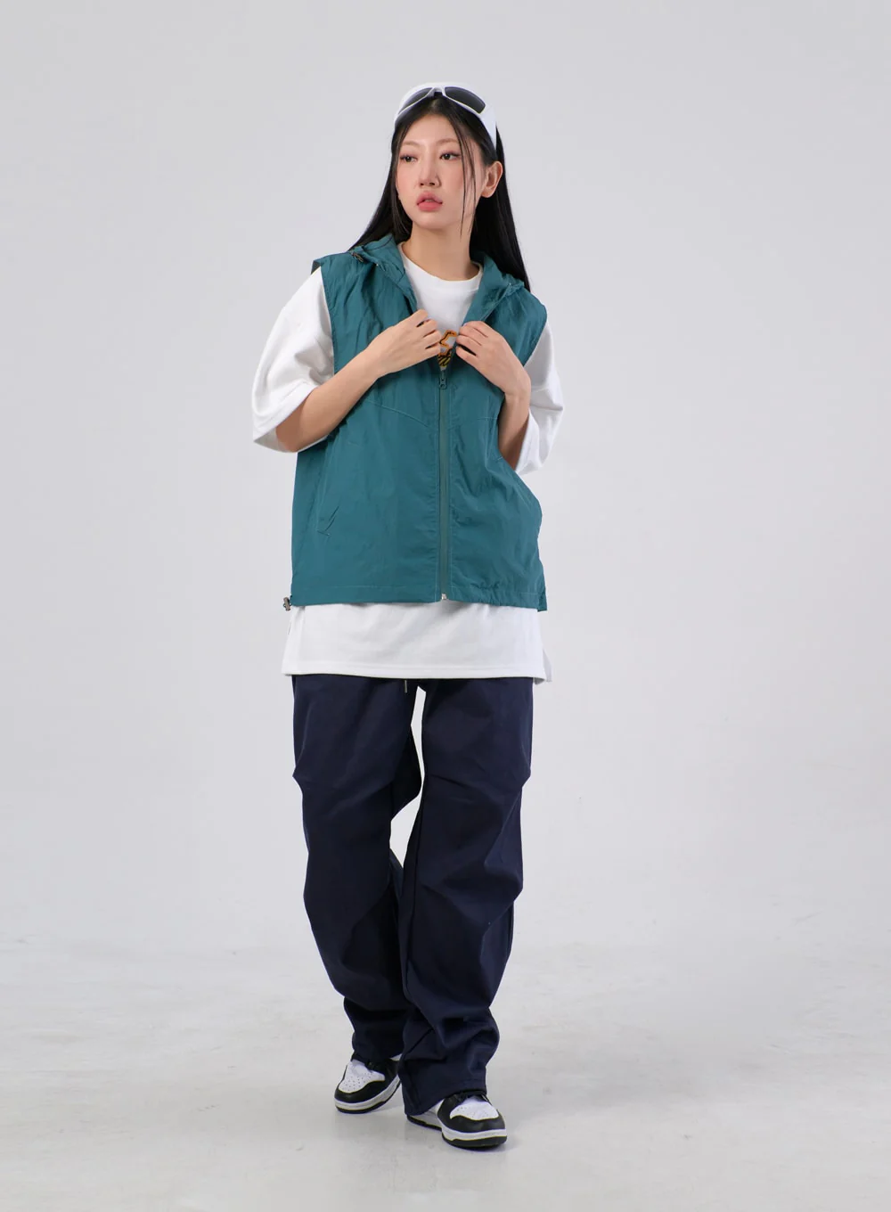 Nylon Hoodie Vest IA304 - Image 3