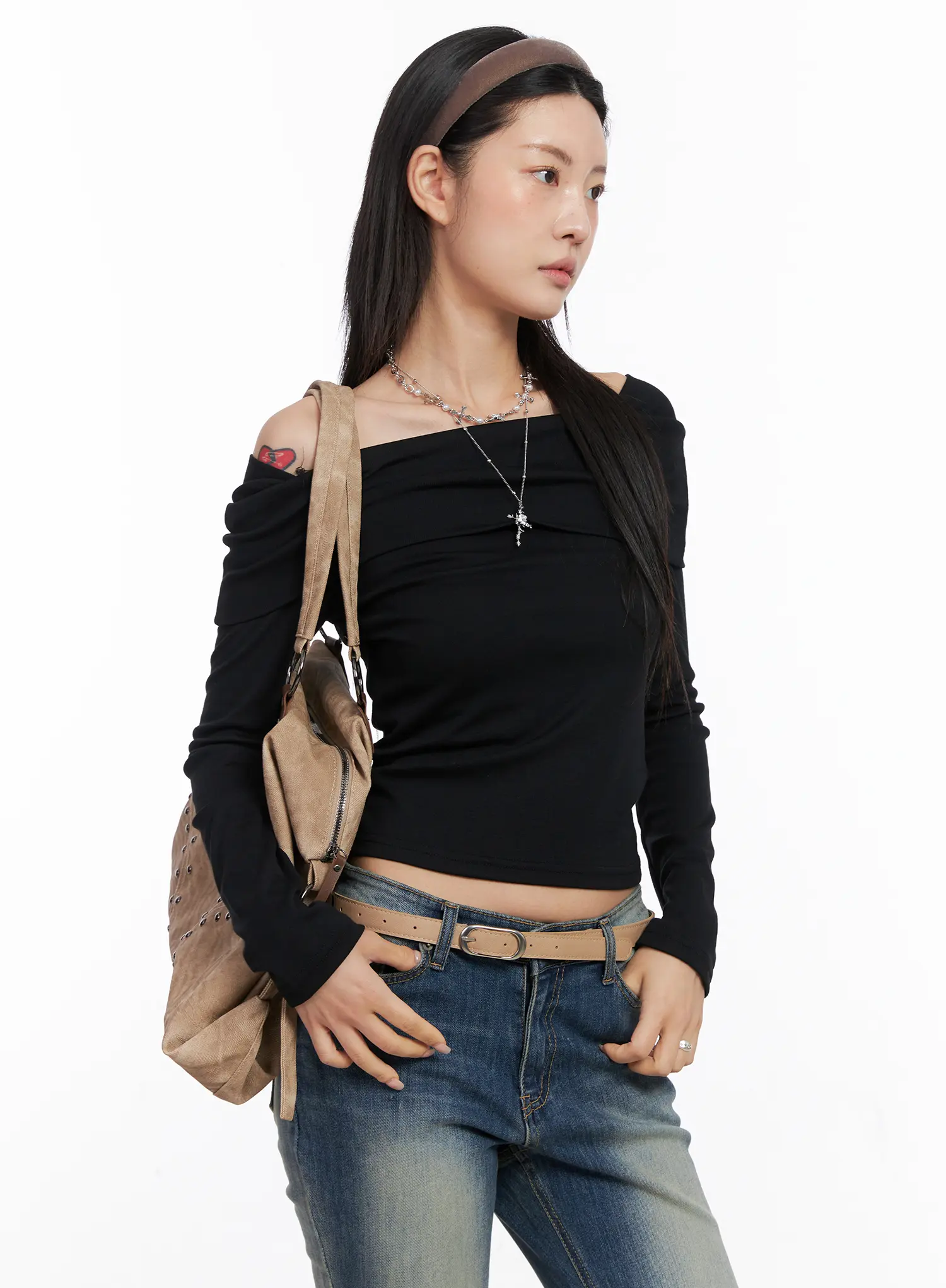 Off-Shoulder Crop Long Sleeve CC1809