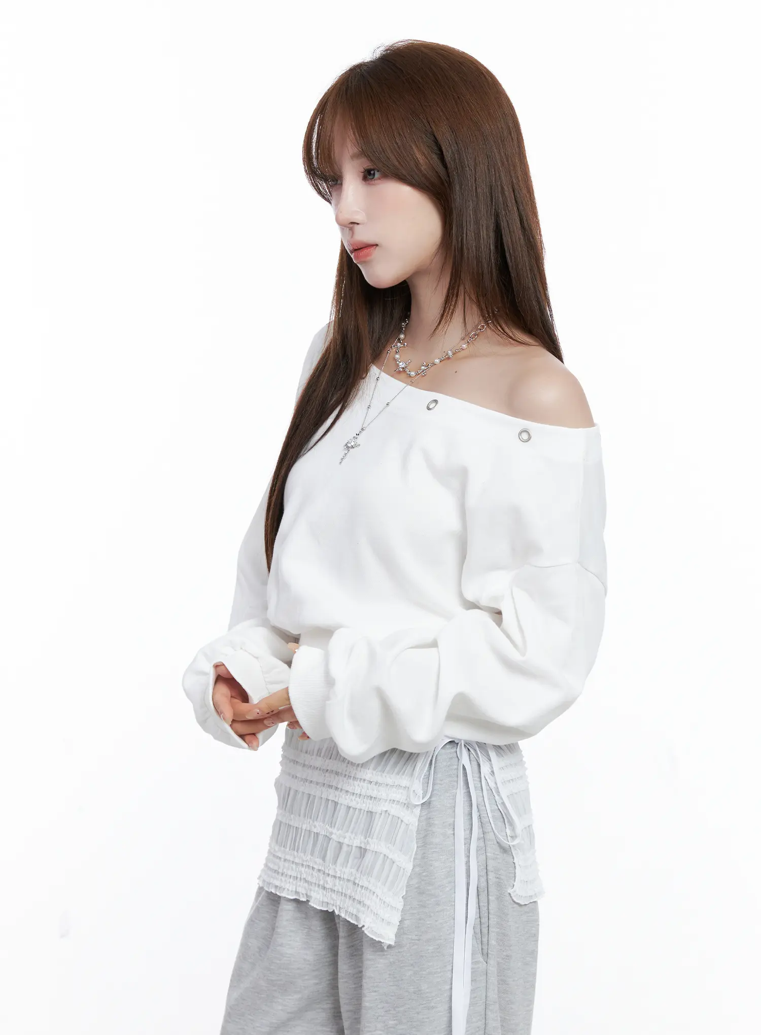 Off-Shoulder Eyelet Sweatshirt CG529 - Image 3