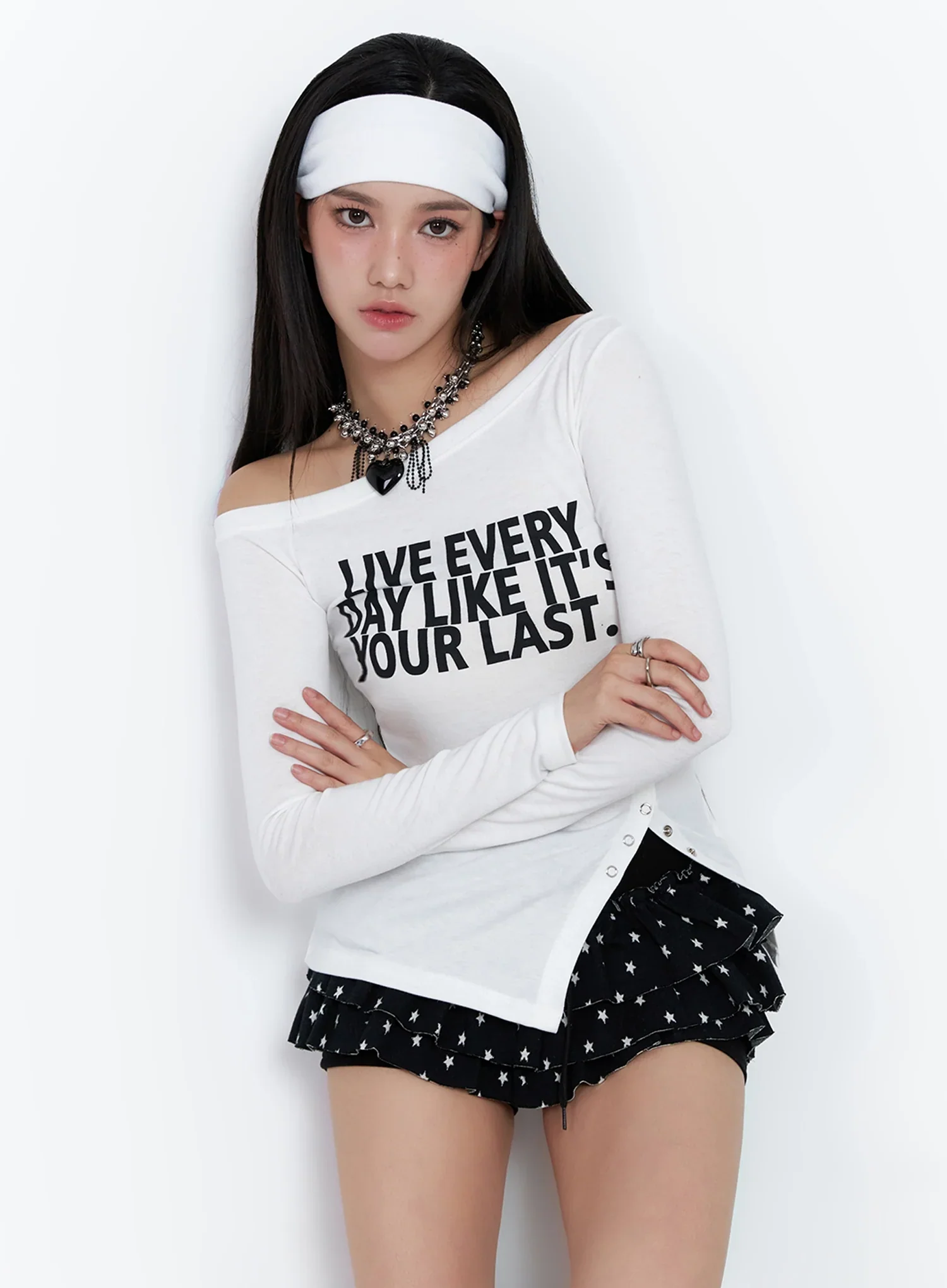 Off-Shoulder Graphic Long Sleeve Tee IS525