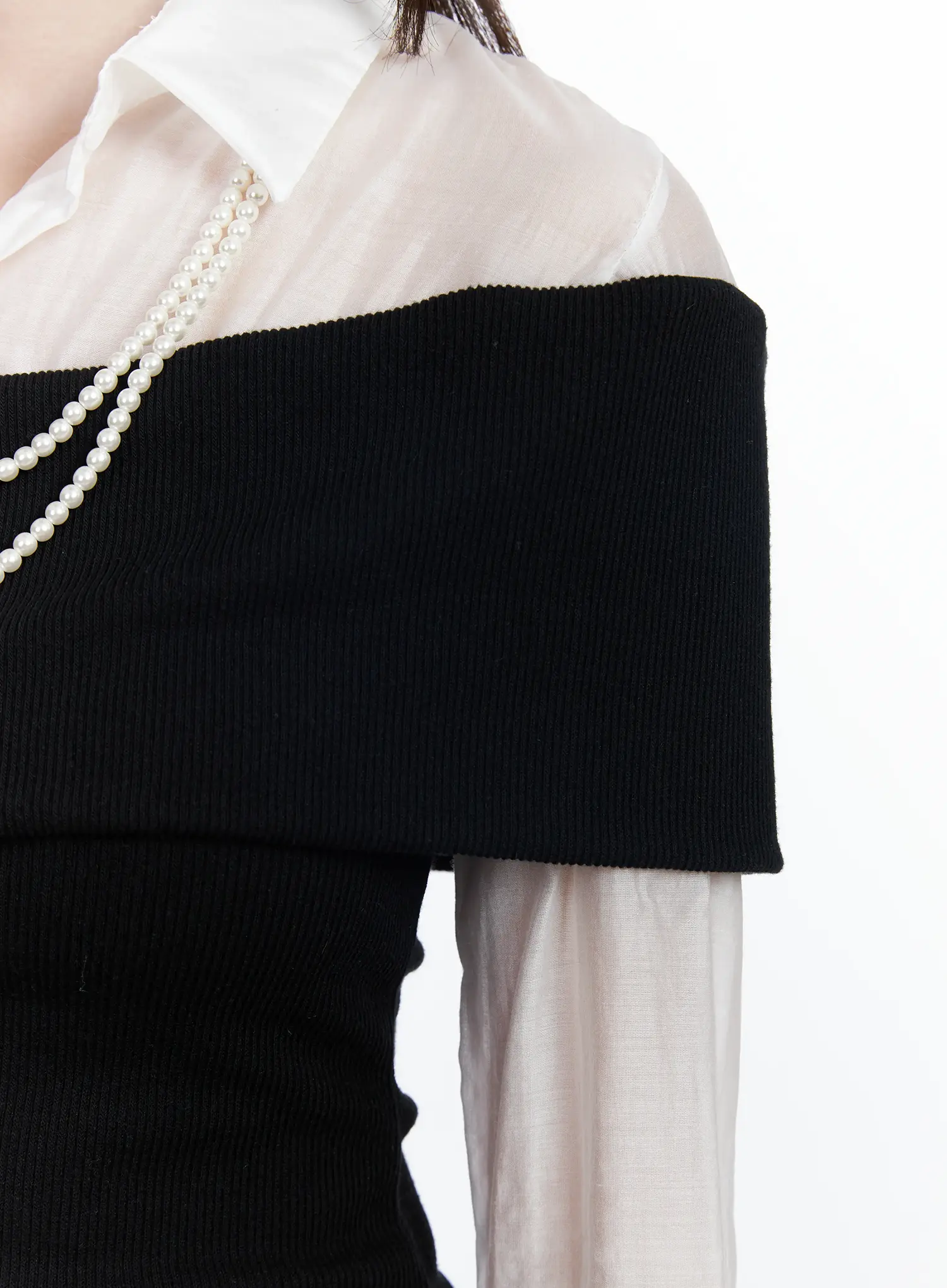 Off-Shoulder Knit Top IF520 - Image 6