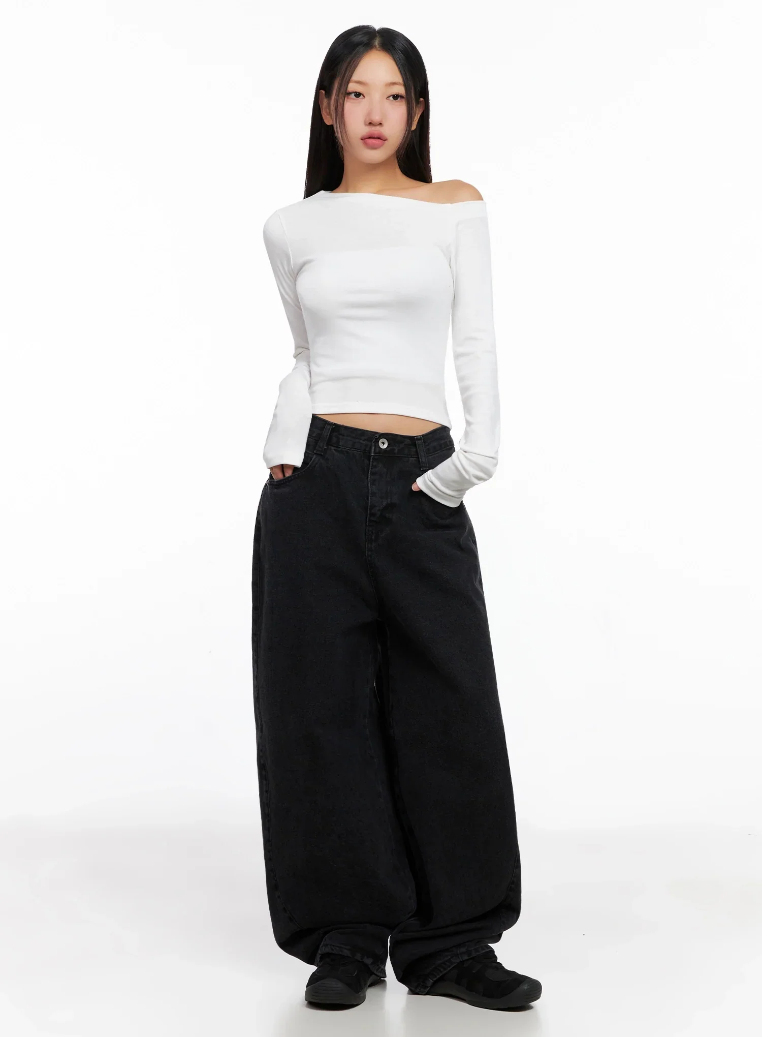 Off-Shoulder Long Sleeve Tee IG528 - Image 2