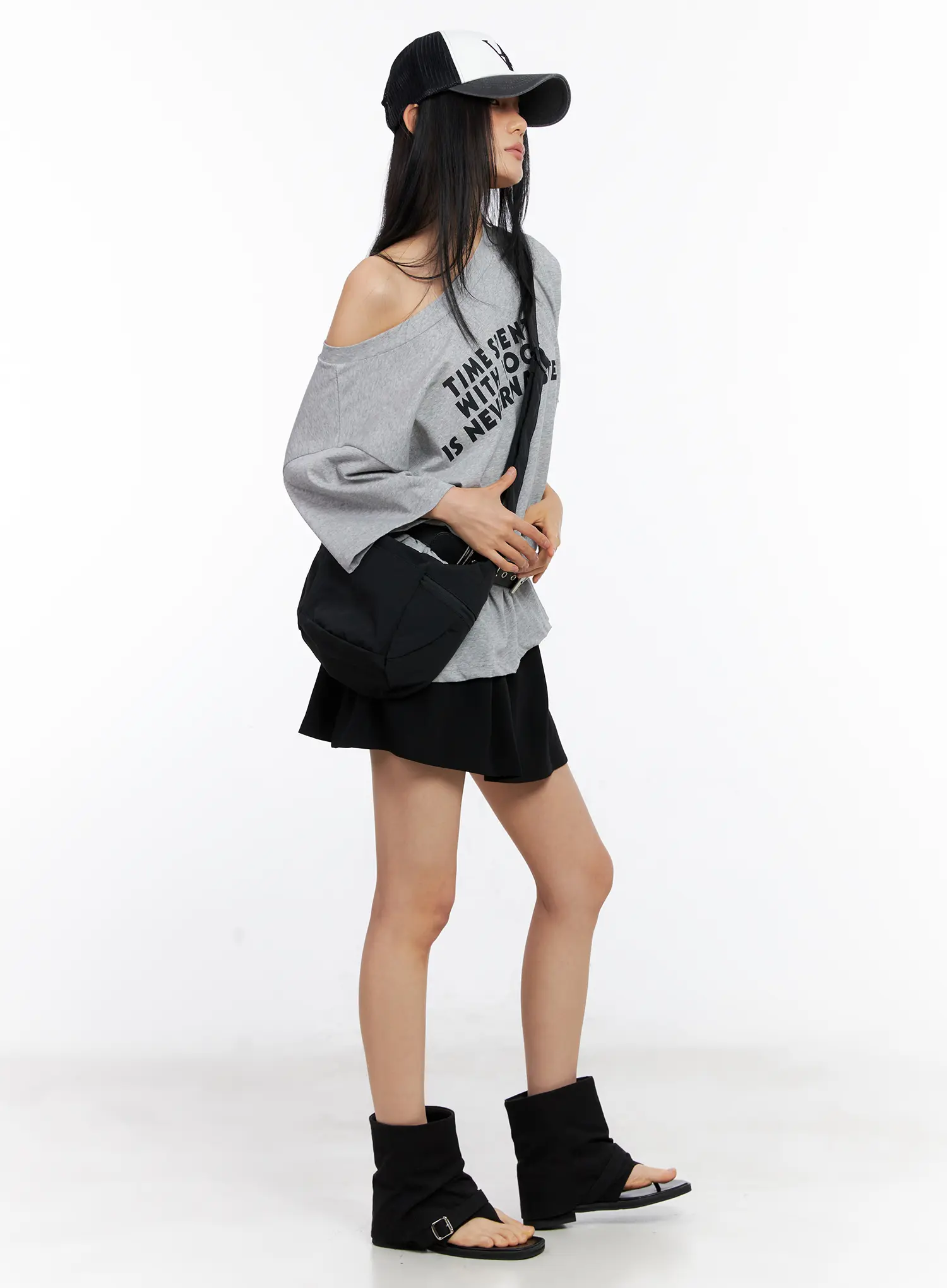 Off-Shoulder Relaxed-Fit Graphic Tee CL530 - Image 9