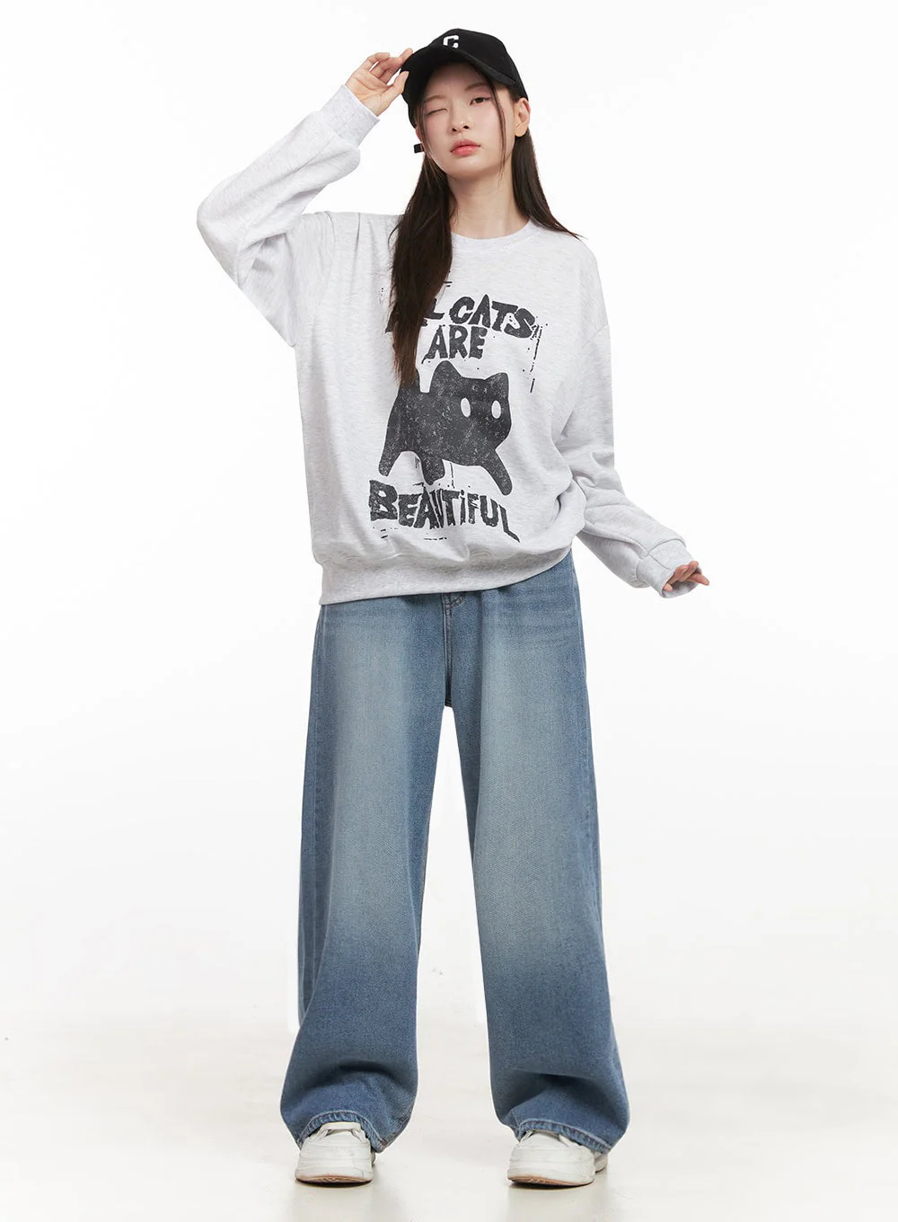 Oversized Cat Graphic Crew Neck IJ527 - Image 10