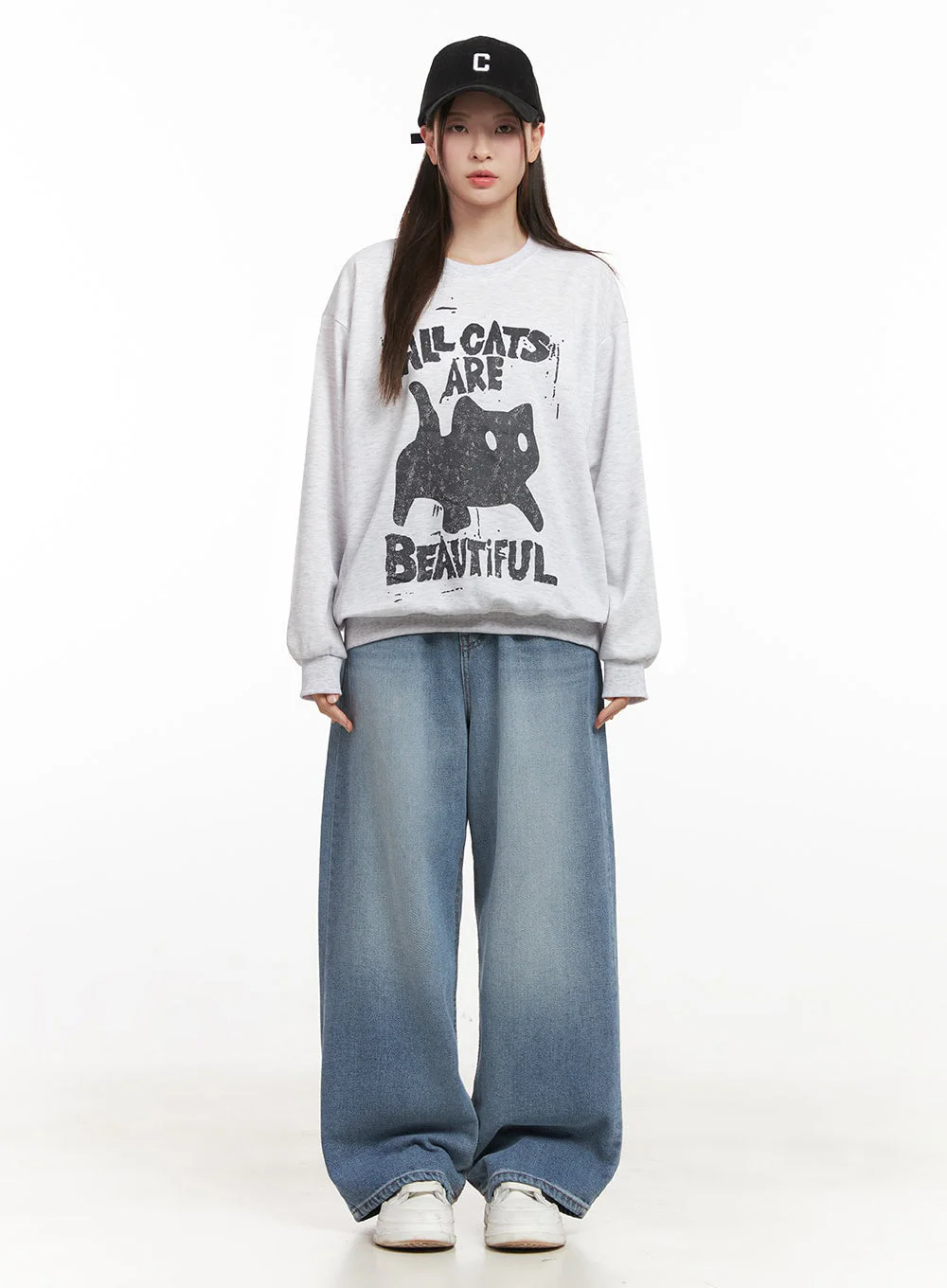 Oversized Cat Graphic Crew Neck IJ527 - Image 4