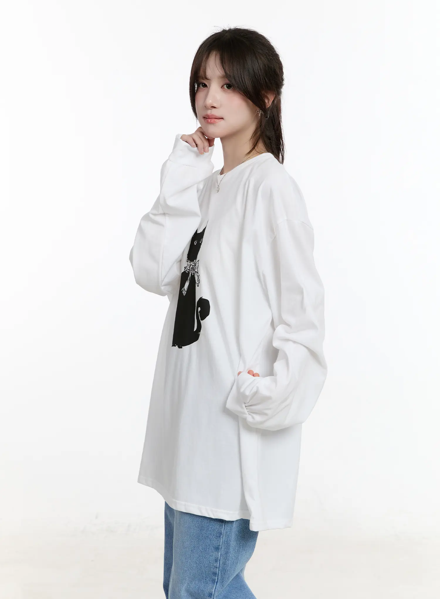 Oversized Graphic Long Sleeve Tee CM505 - Image 5