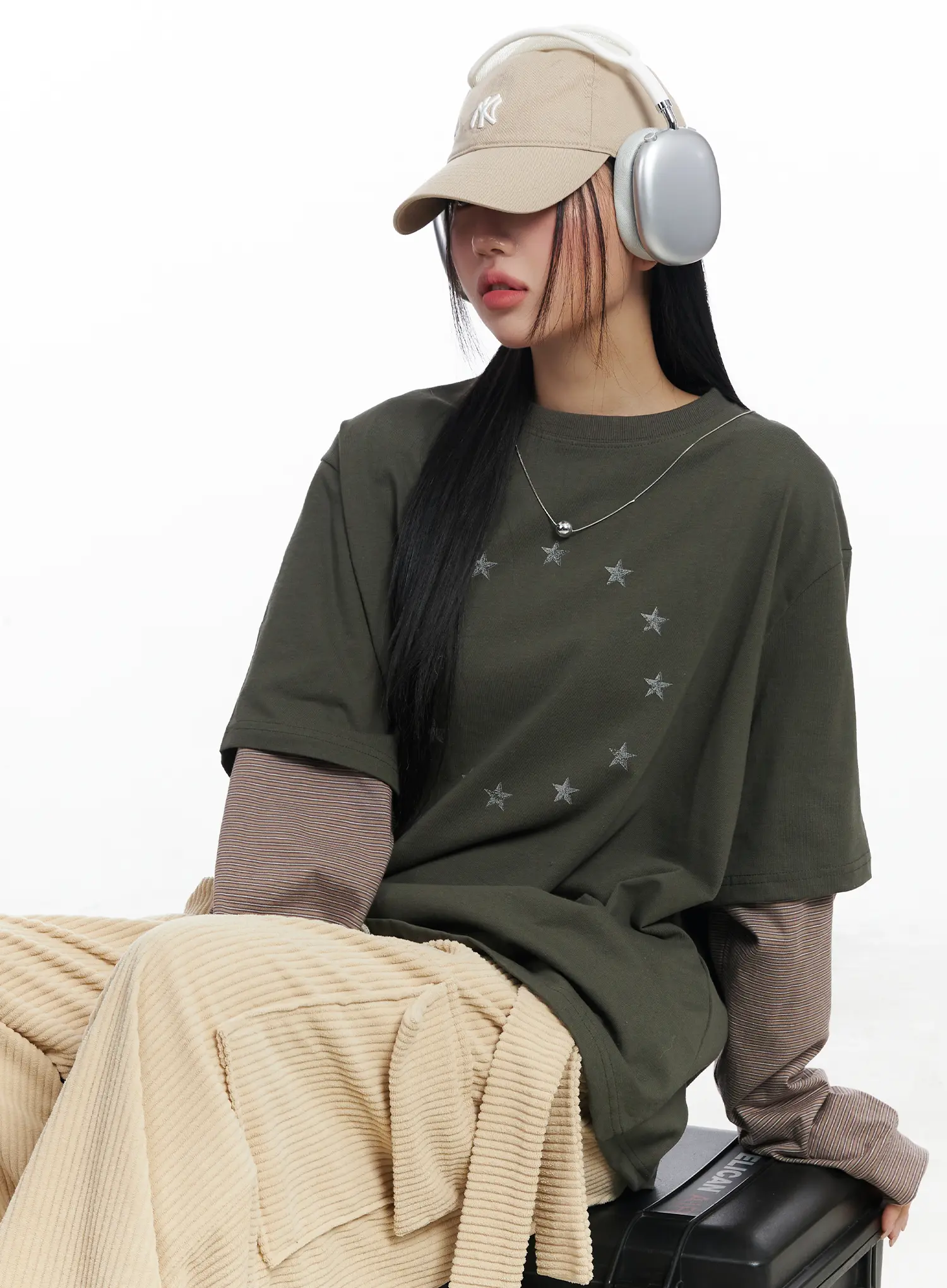Oversized Star Print Layered Long Sleeve Tee CJ514