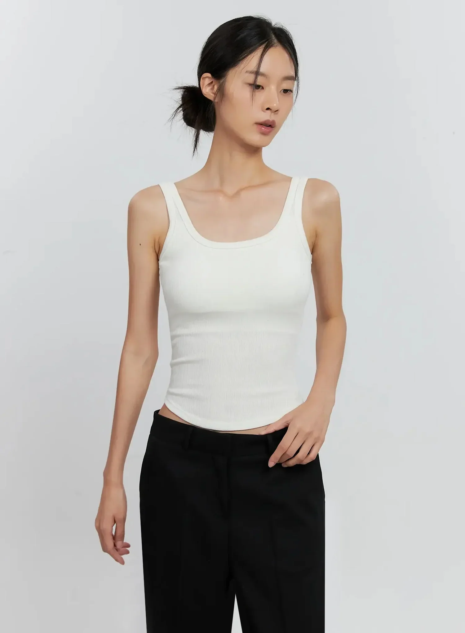 Padded Square-Neck Top IS516 - Image 4