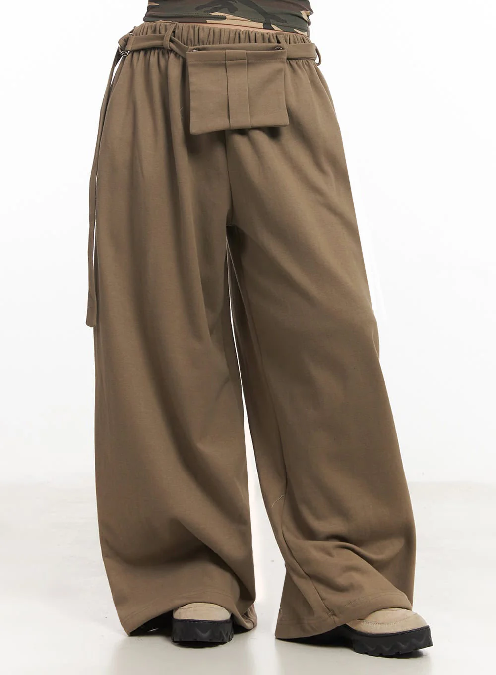 Pintuck Belt Wide-Leg Sweatpants IM528 - Image 2