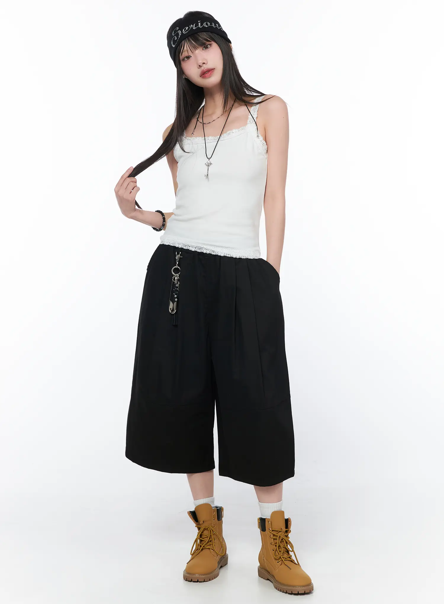 Pleated Bermuda Pants CA528 - Image 2