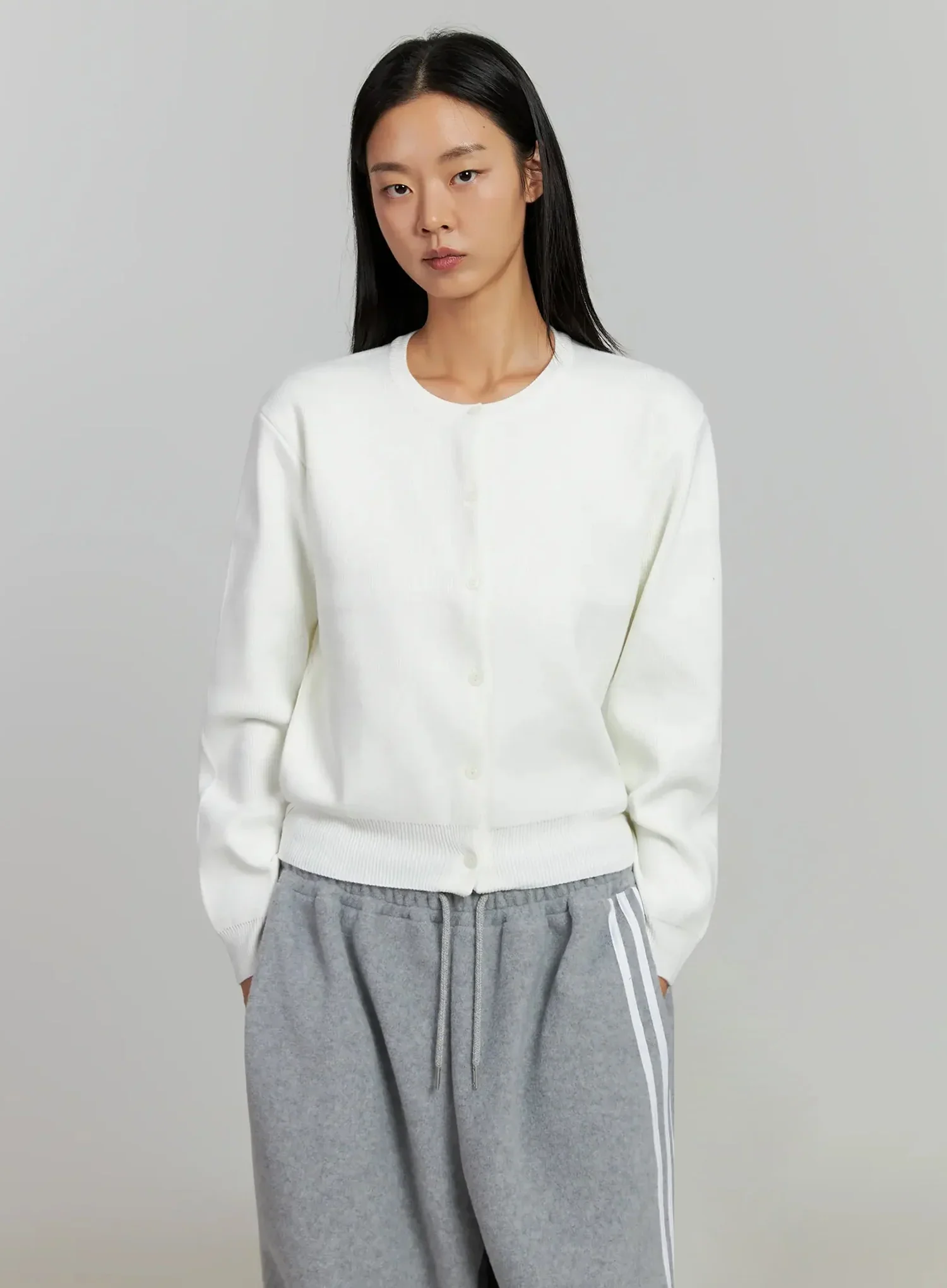 Round Neck Knit Cardigan IJ505 - Image 13