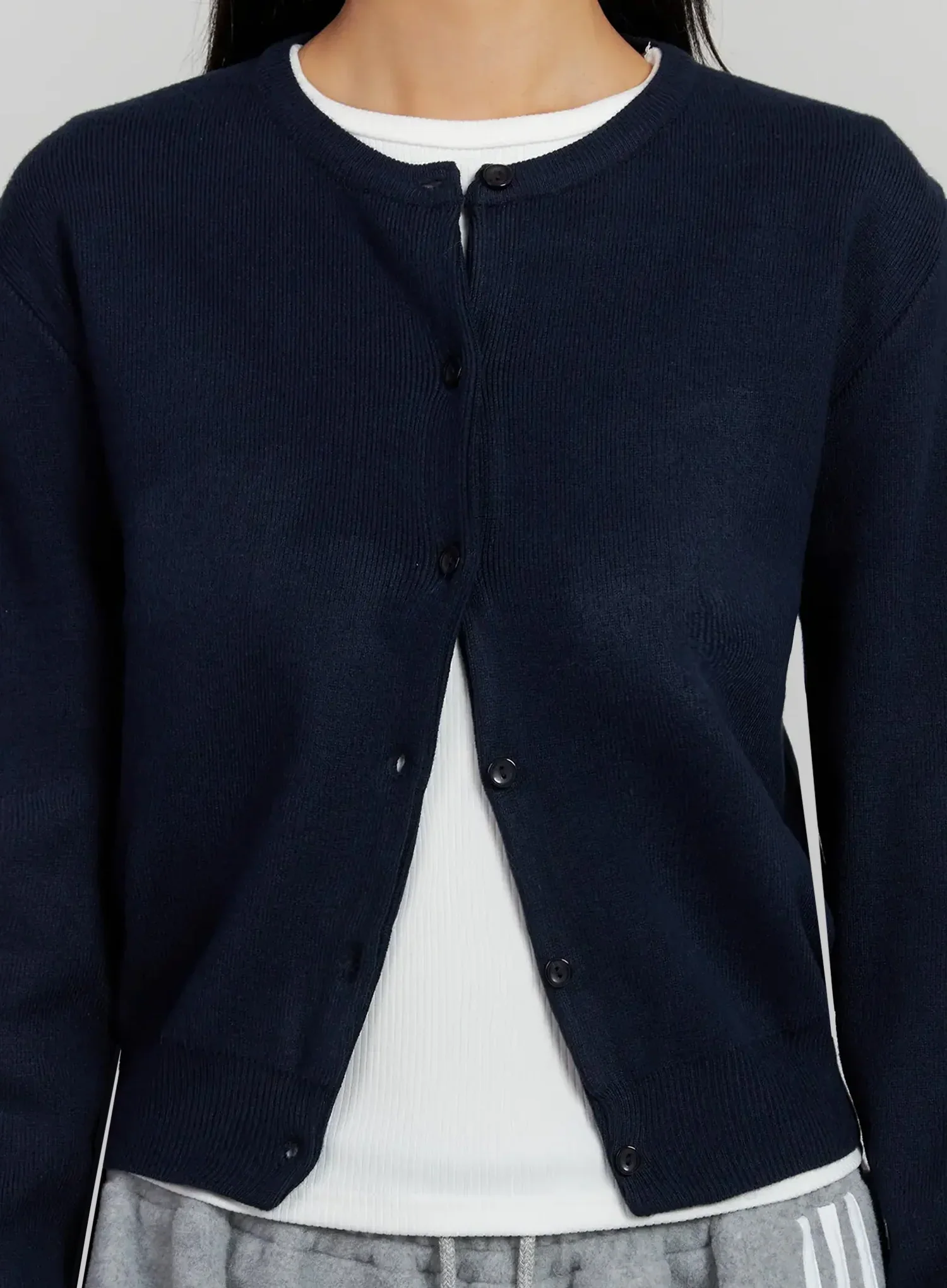 Round Neck Knit Cardigan IJ505 - Image 4
