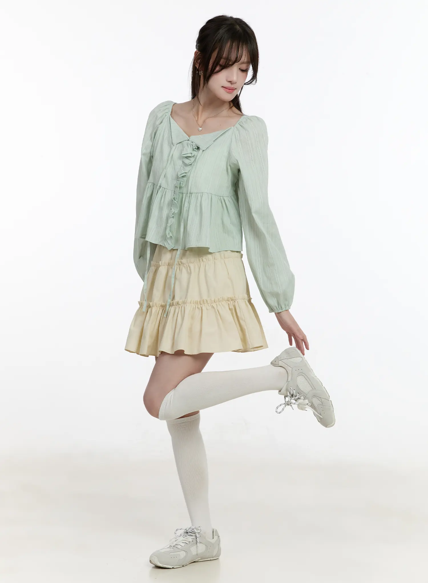 Ruffle Ribbon Puff Sleeve Blouse CM505 - Image 9