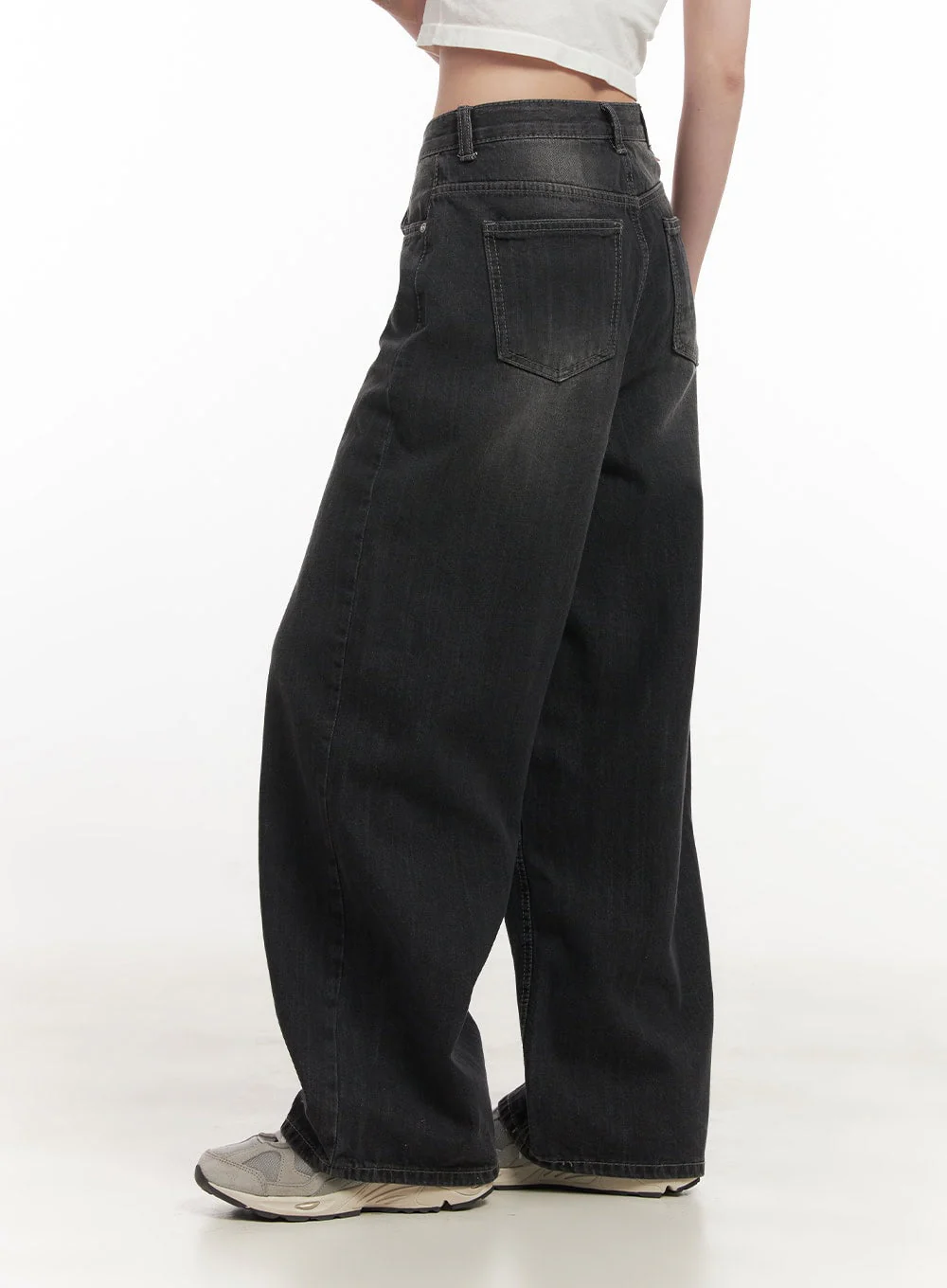 Ruth Washed Wide-Leg Jeans CF514 - Image 3