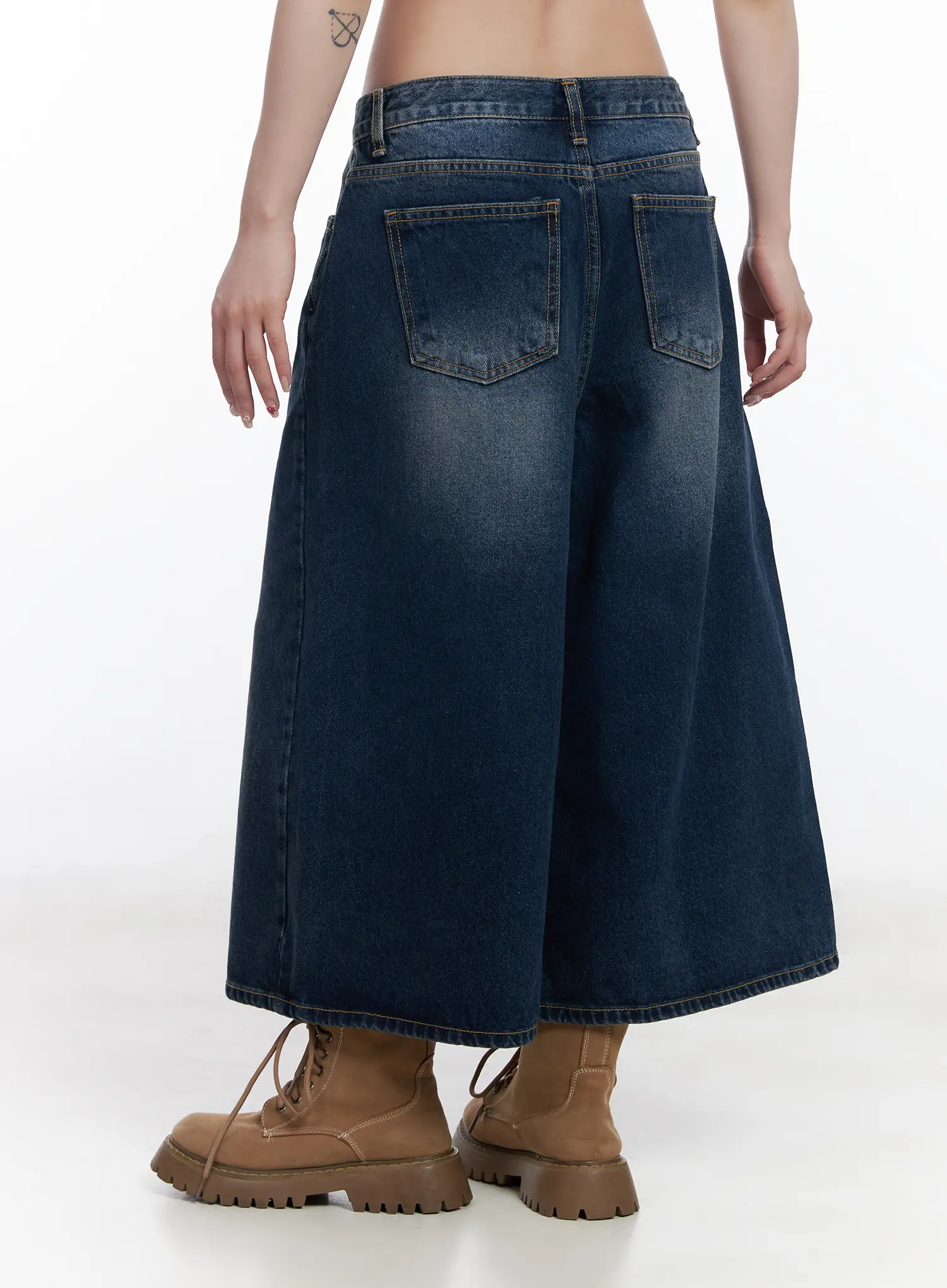 Sadi Baggy Denim Shorts CJ527 - Image 4
