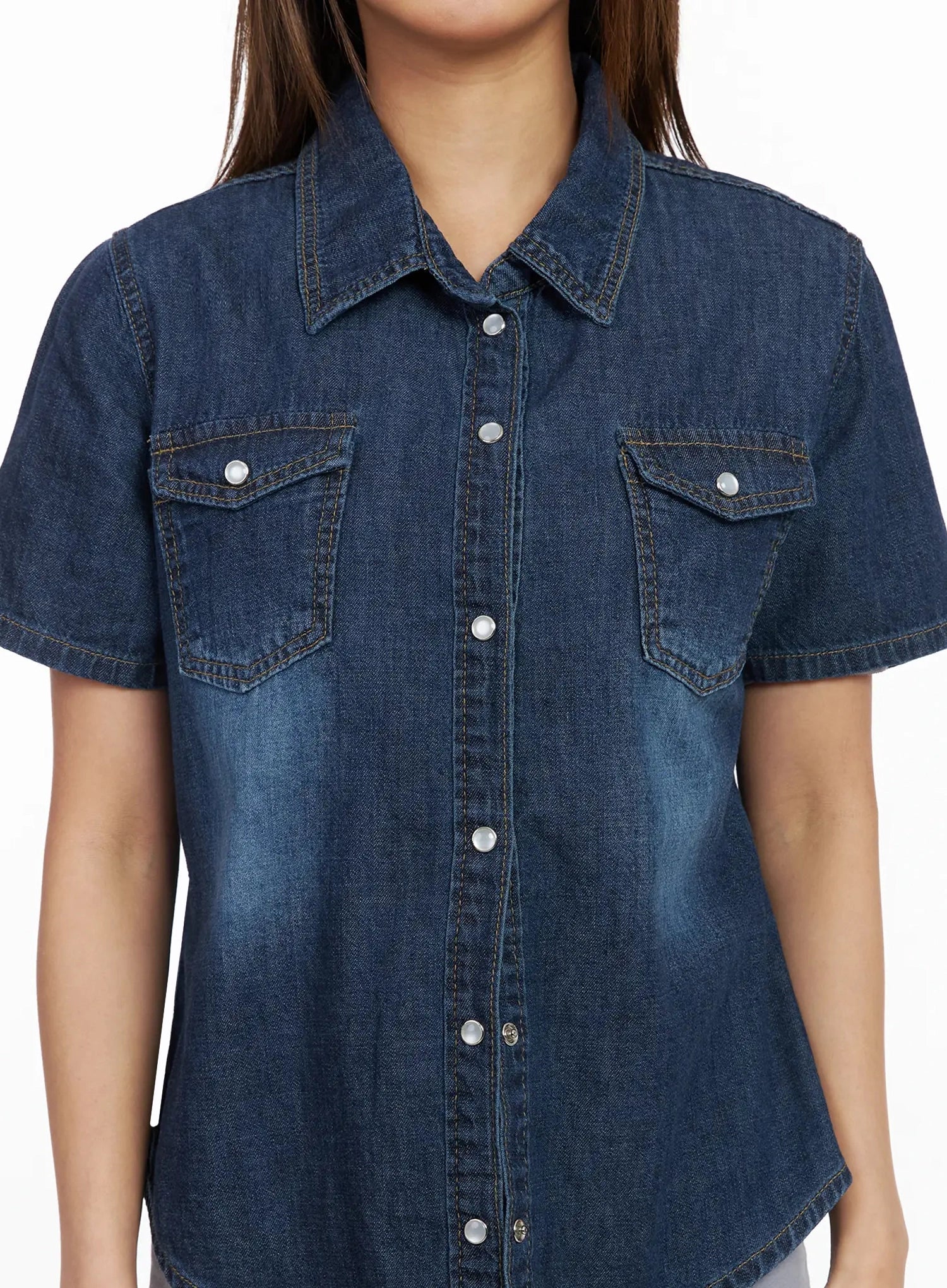 Short Sleeve Denim Button-Up Shirt IY501 - Image 3