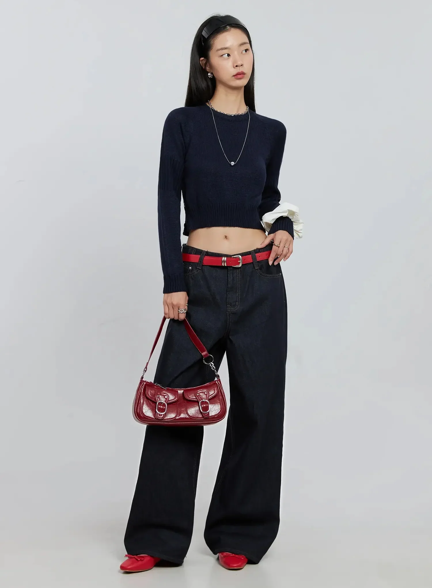 Side Button Cropped Knit IO530 - Image 13