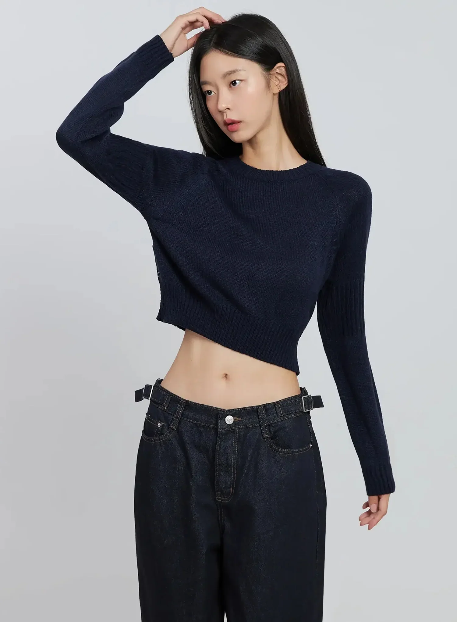 Side Button Cropped Knit IO530 - Image 4
