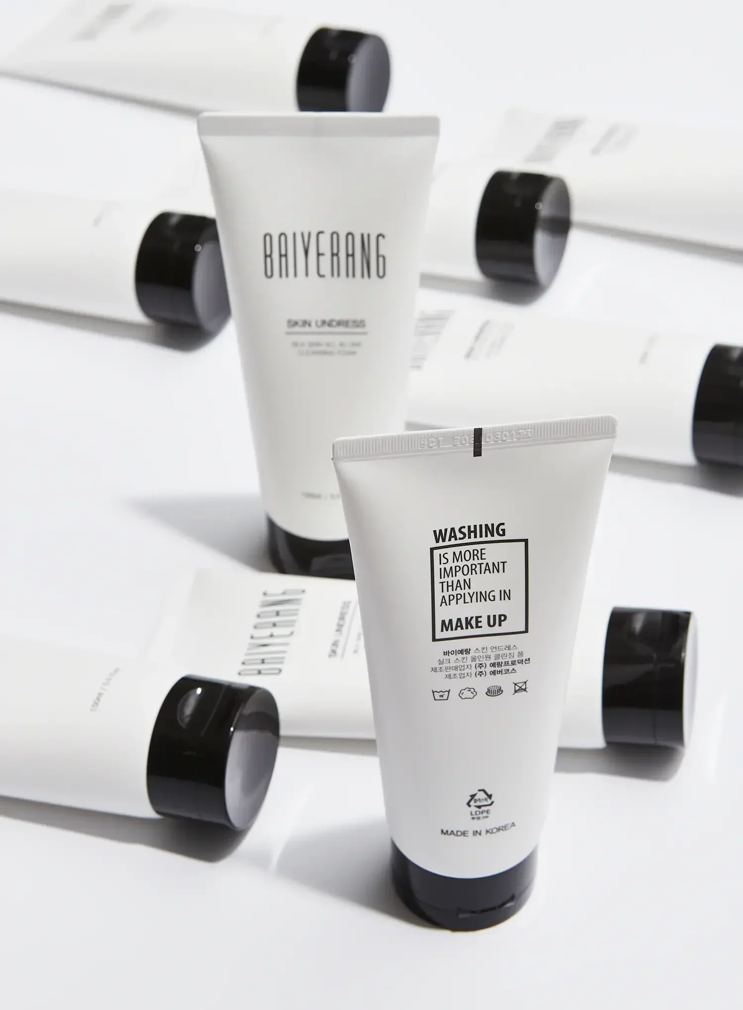 Skin Undress Cleansing Foam (150ml) - Image 2