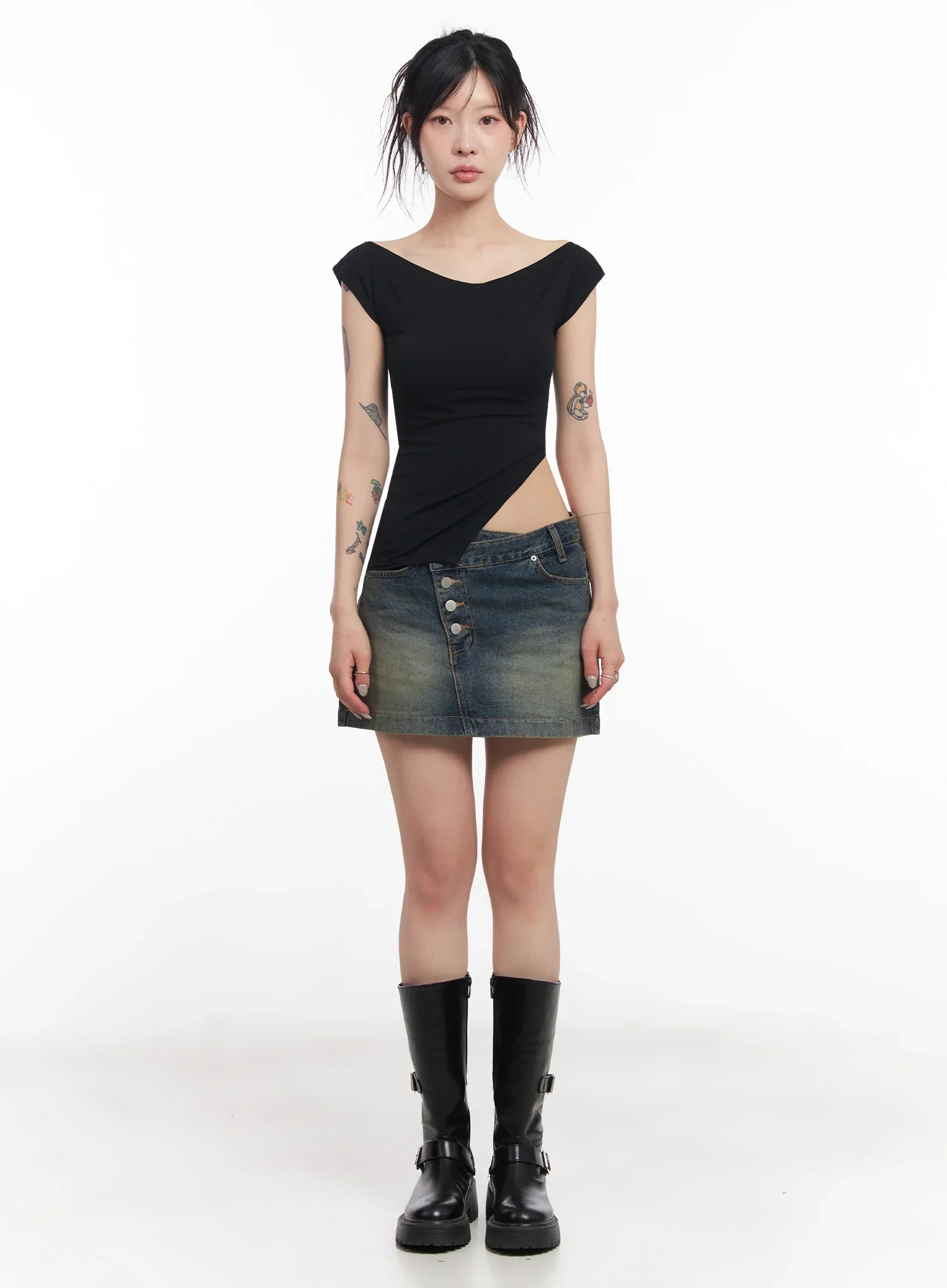 Slanted-Button Low-Rise Denim Skirt IC503 - Image 6