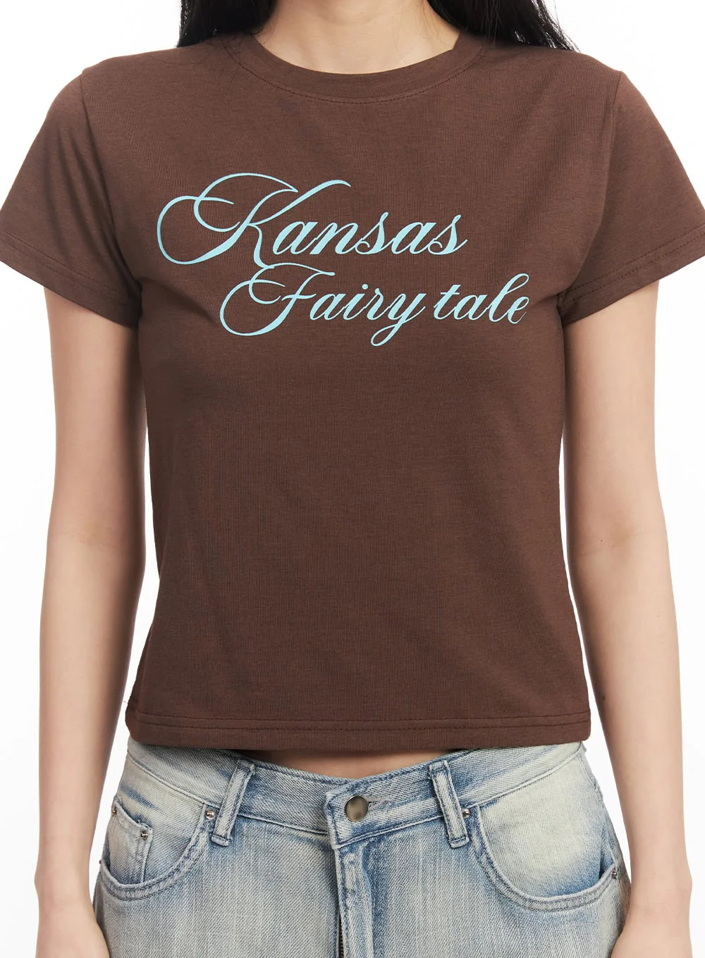 Slim-Fit Cropped Graphic Tee CA514 - Image 7