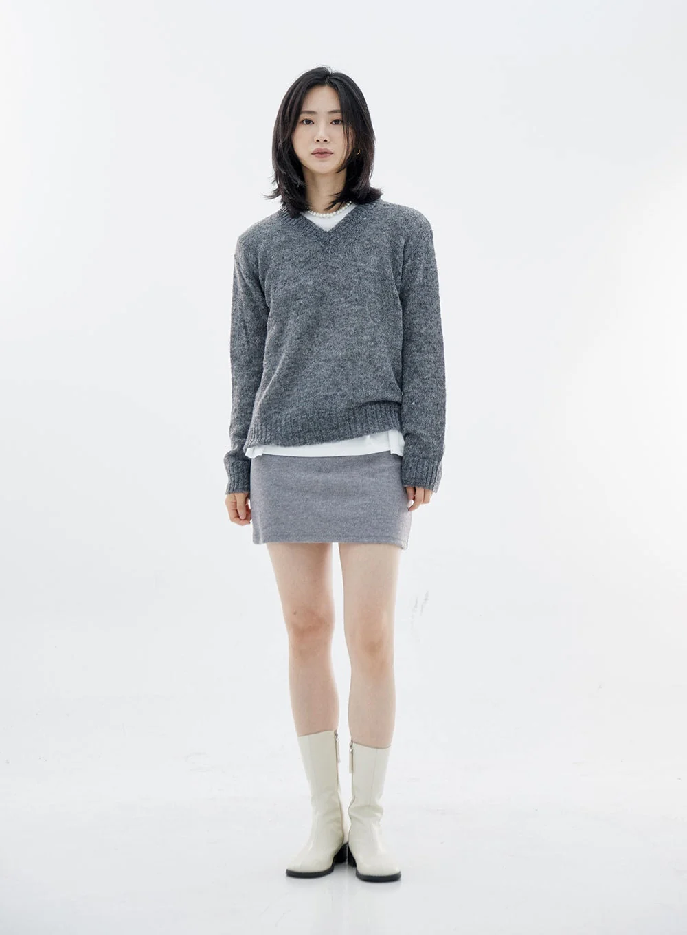 Soft V-Neck Knit OO07