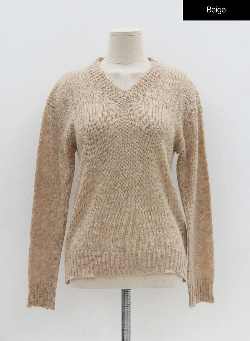 Soft V-Neck Knit OO07 - Image 16
