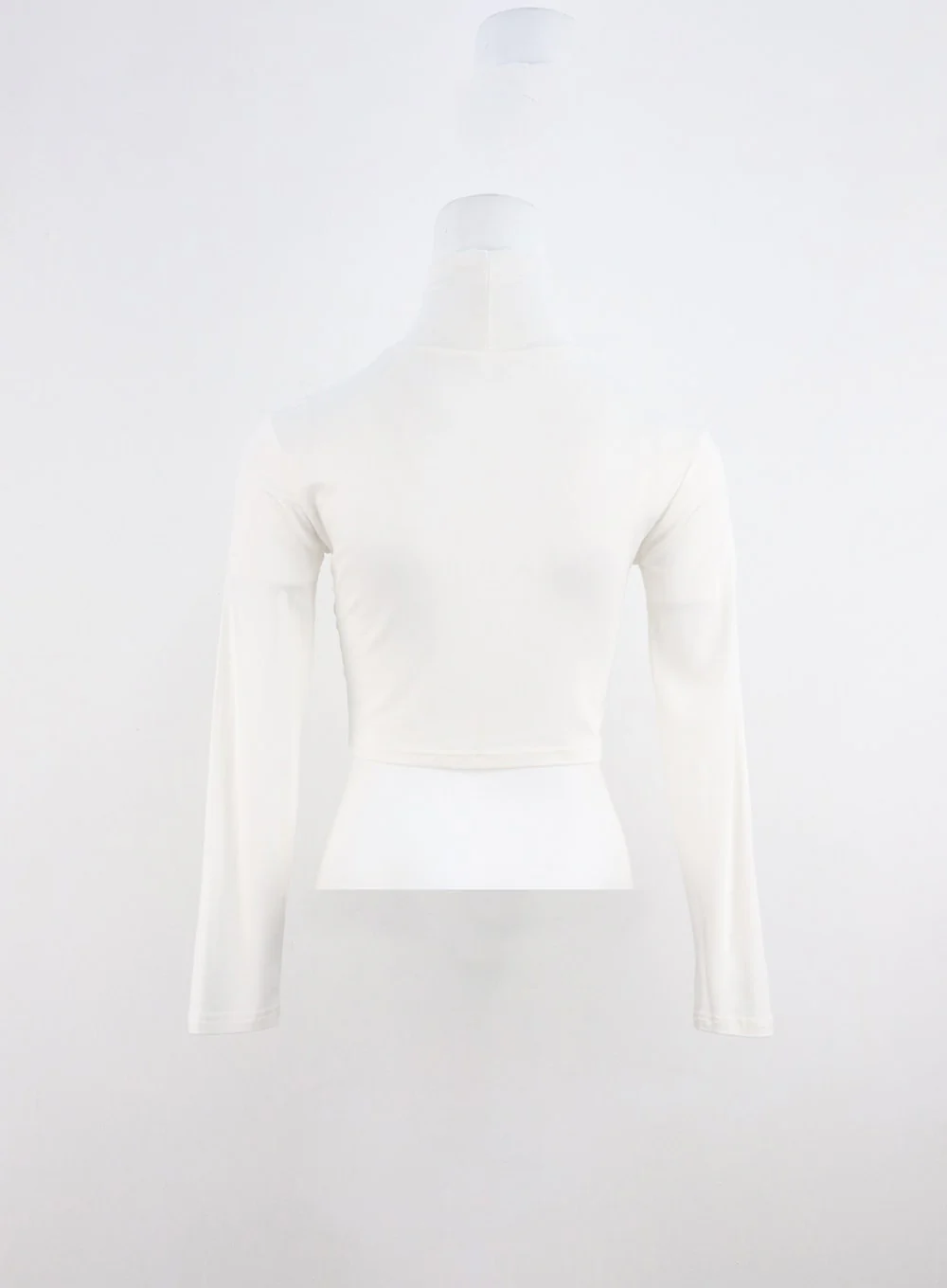 Solid Long Sleeve Turtleneck Crop IO320 - Image 11